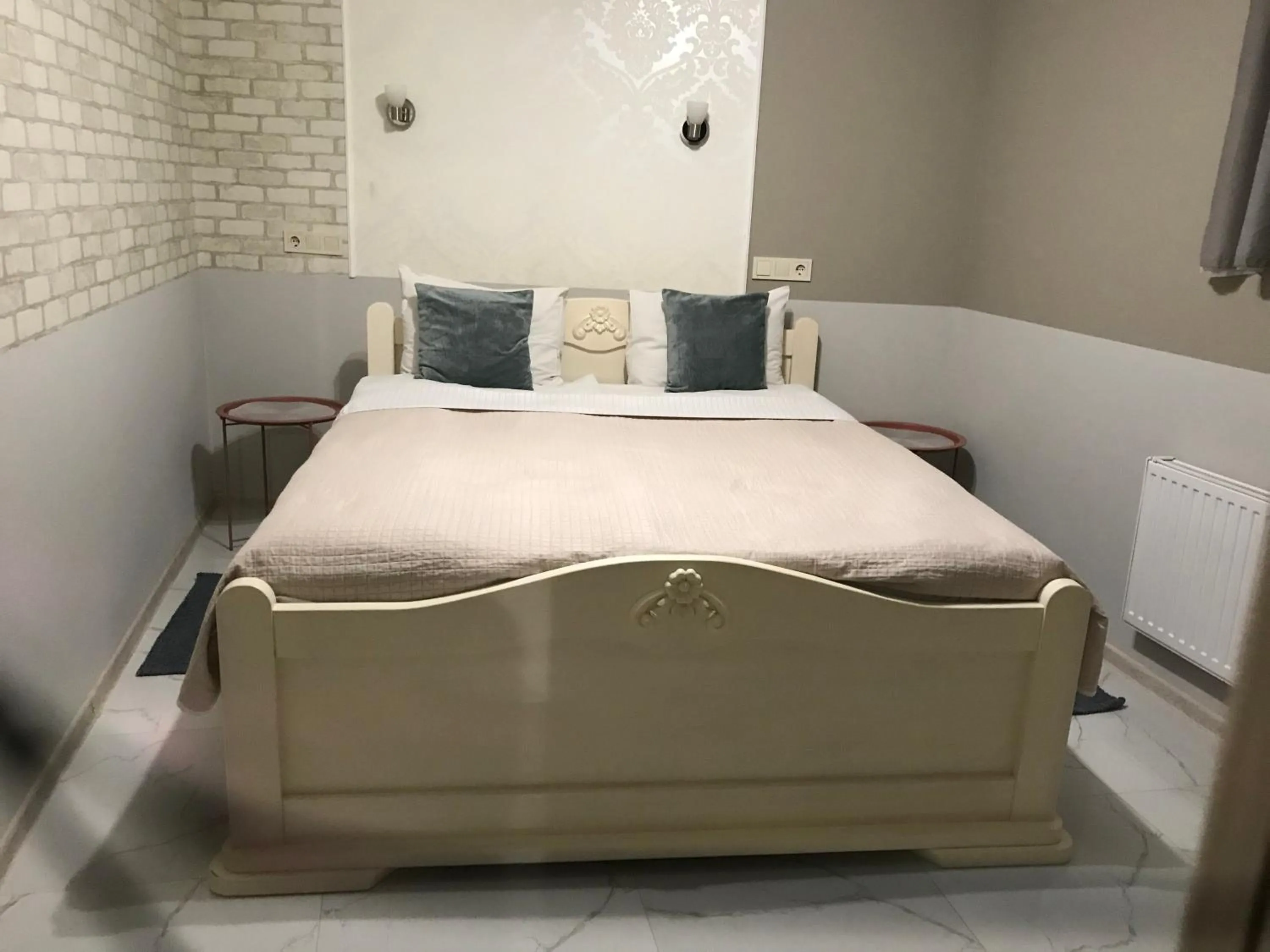Bed in Budget Family Hotel