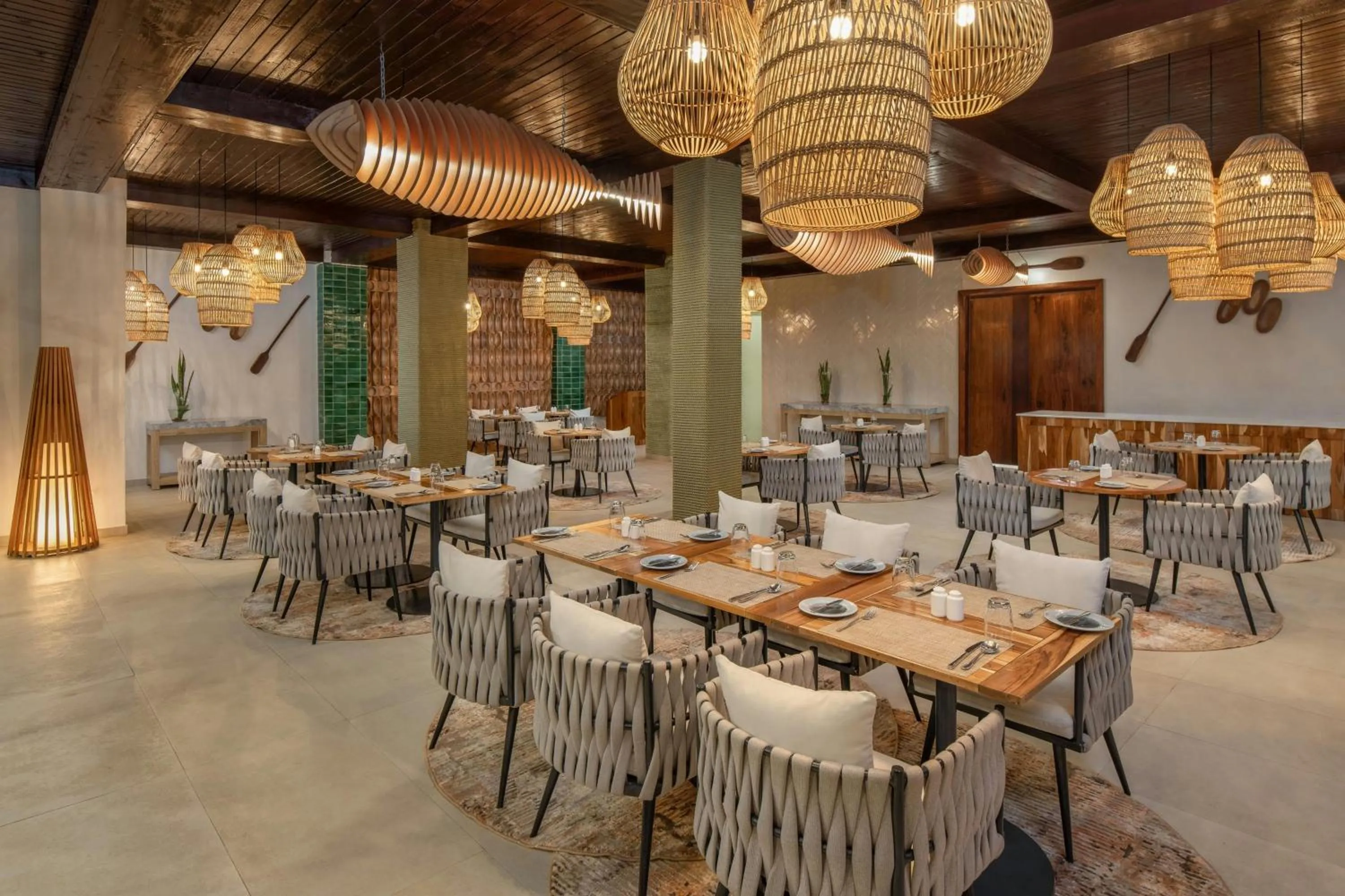 Restaurant/places to eat in Le Mersenne Zanzibar, Autograph Collection