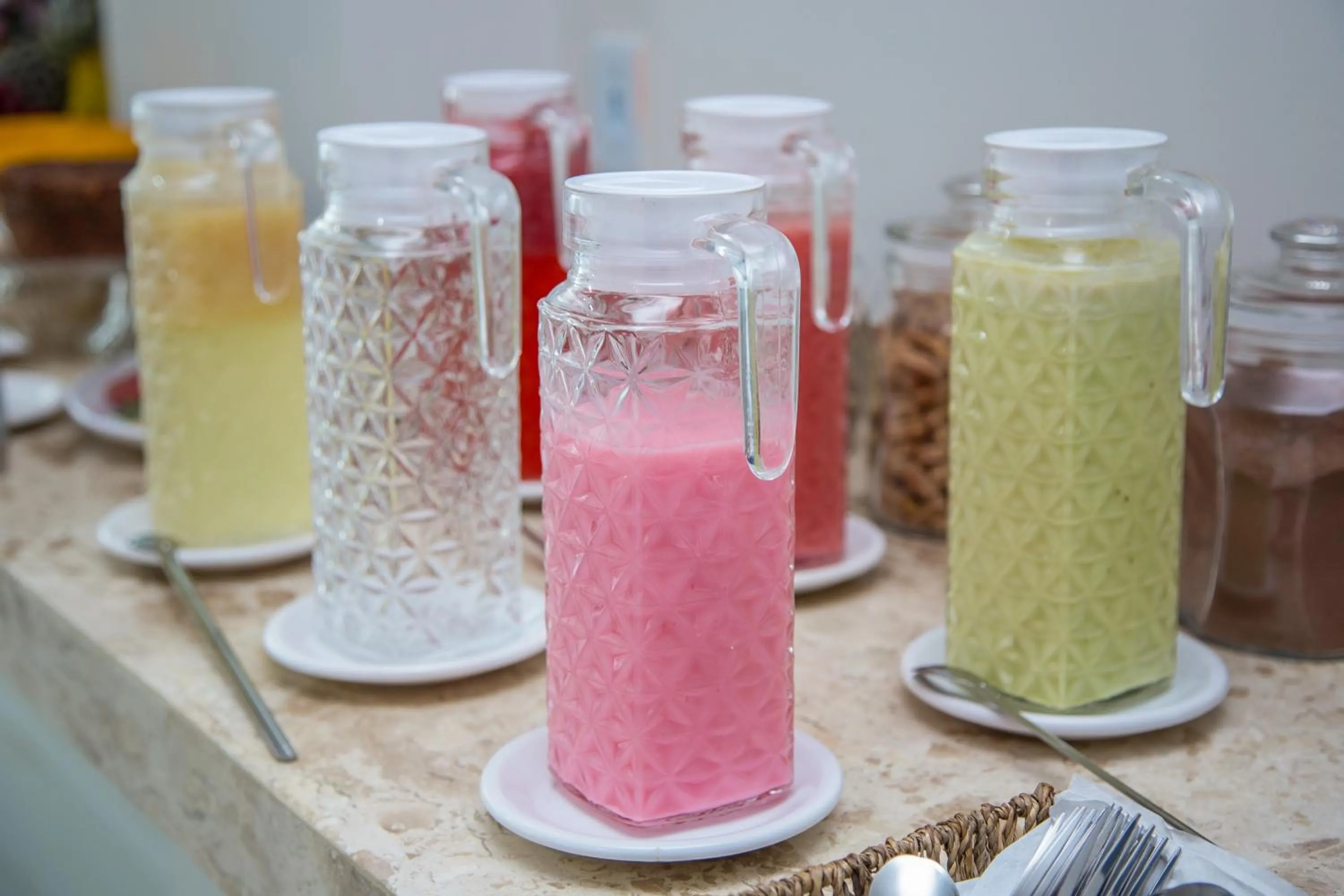 Restaurant/places to eat in Hotel e Pousada Flor do Juá