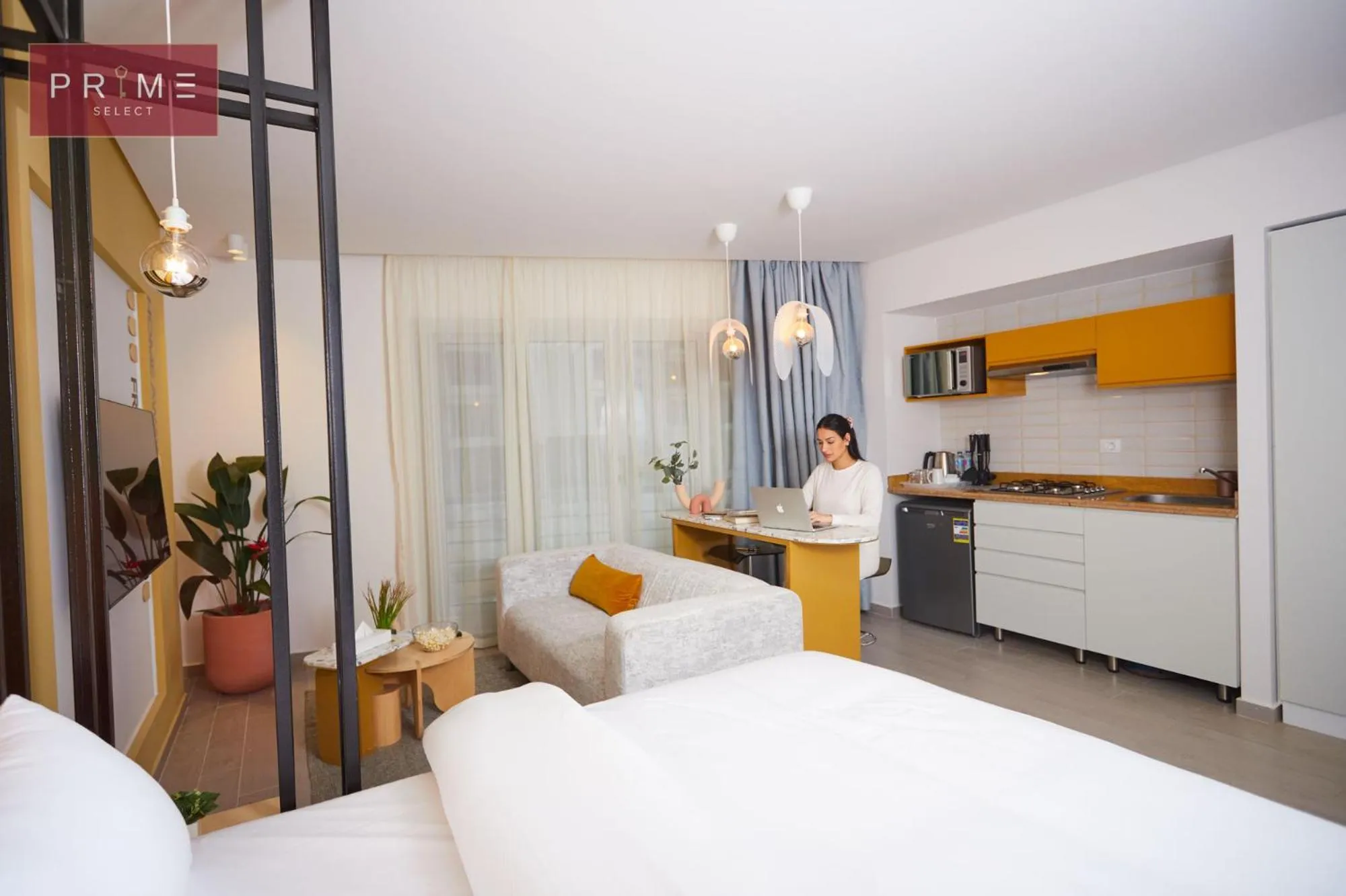 Bed in Prime Select Kattameya Bavaria Town