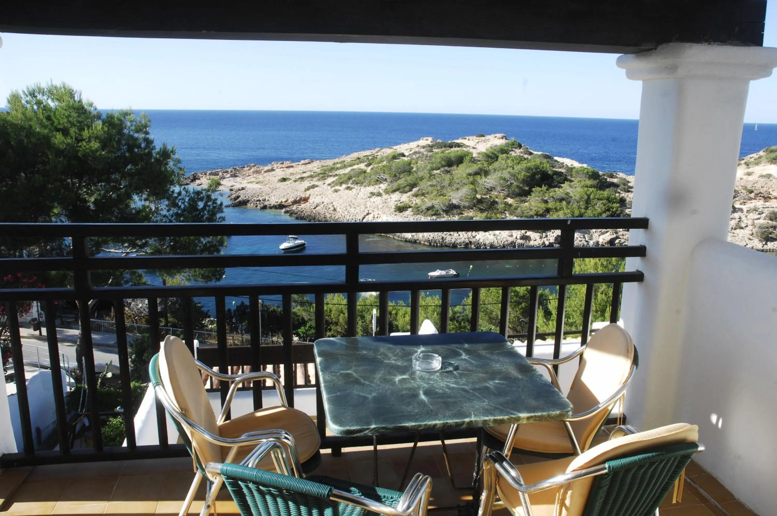 Balcony/Terrace in Apartmentos Nort