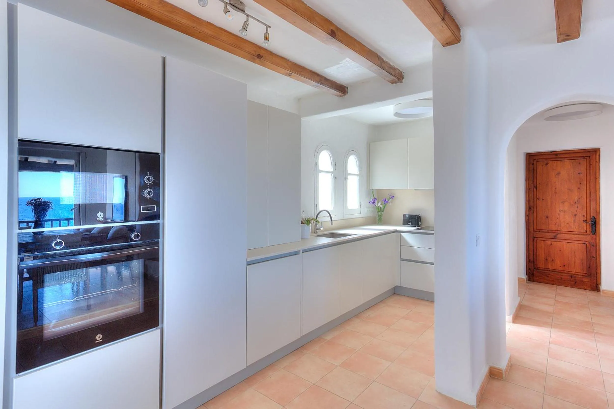 Kitchen or kitchenette in Apartmentos Nort