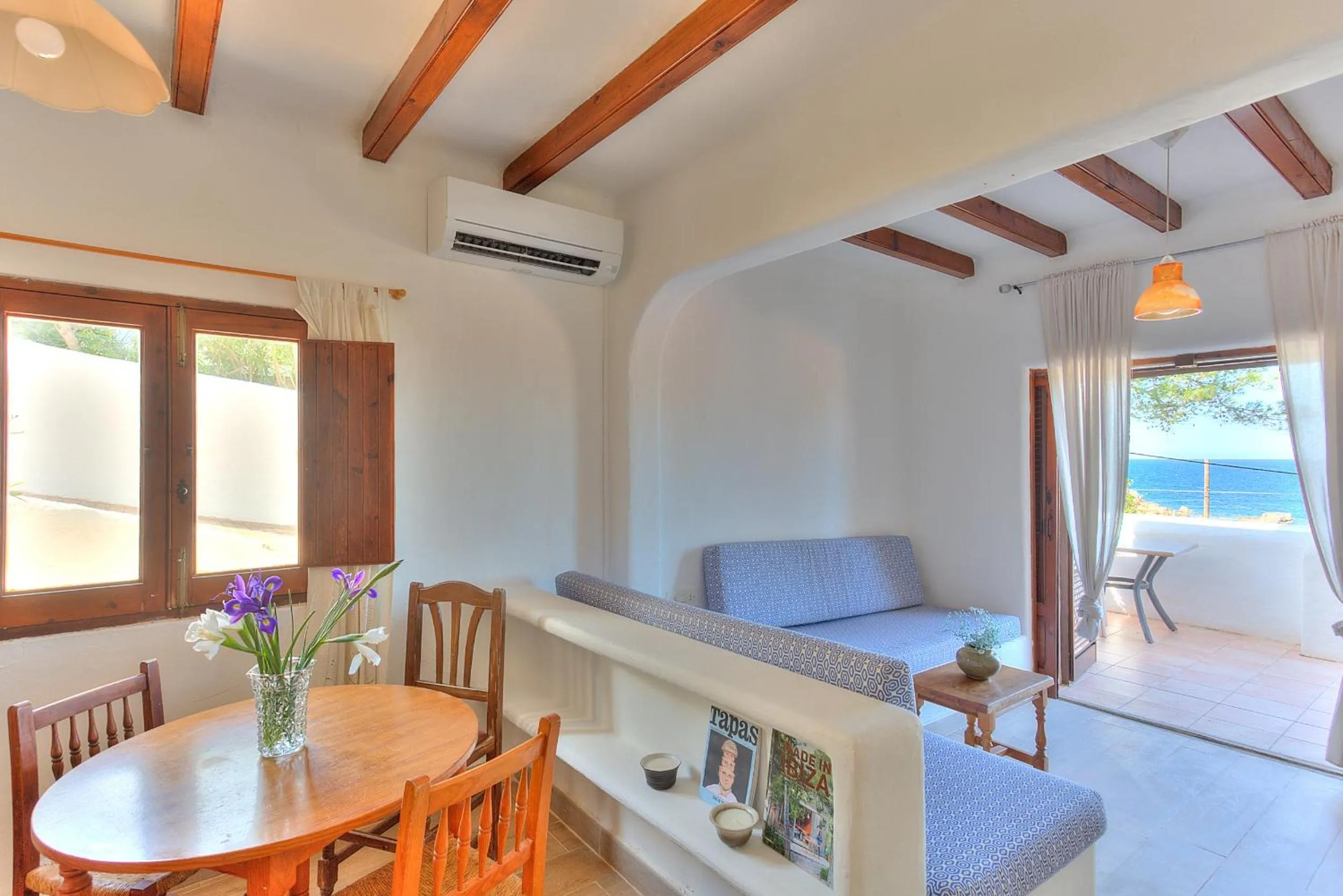 Living room in Apartmentos Nort