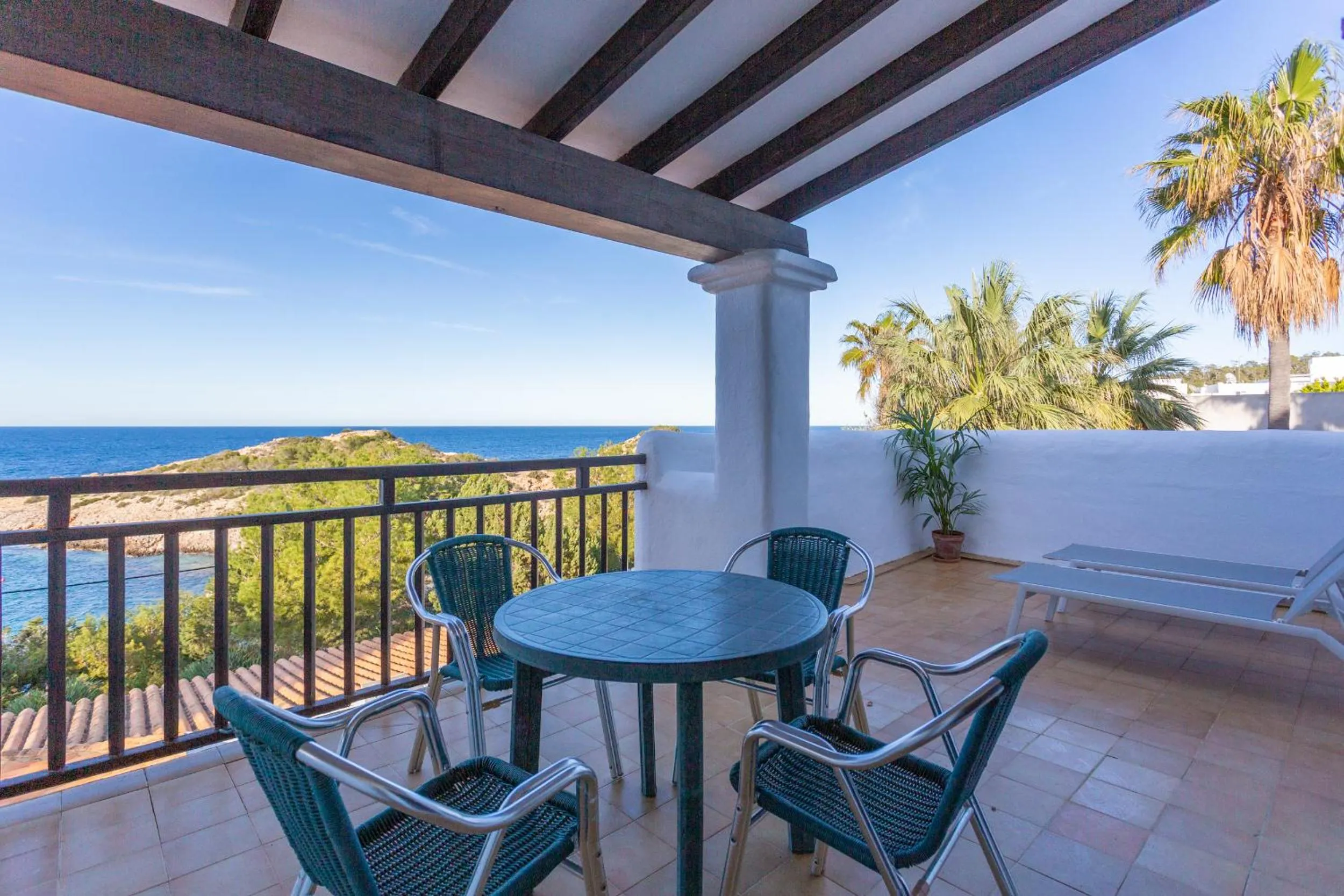 Balcony/Terrace in Apartmentos Nort