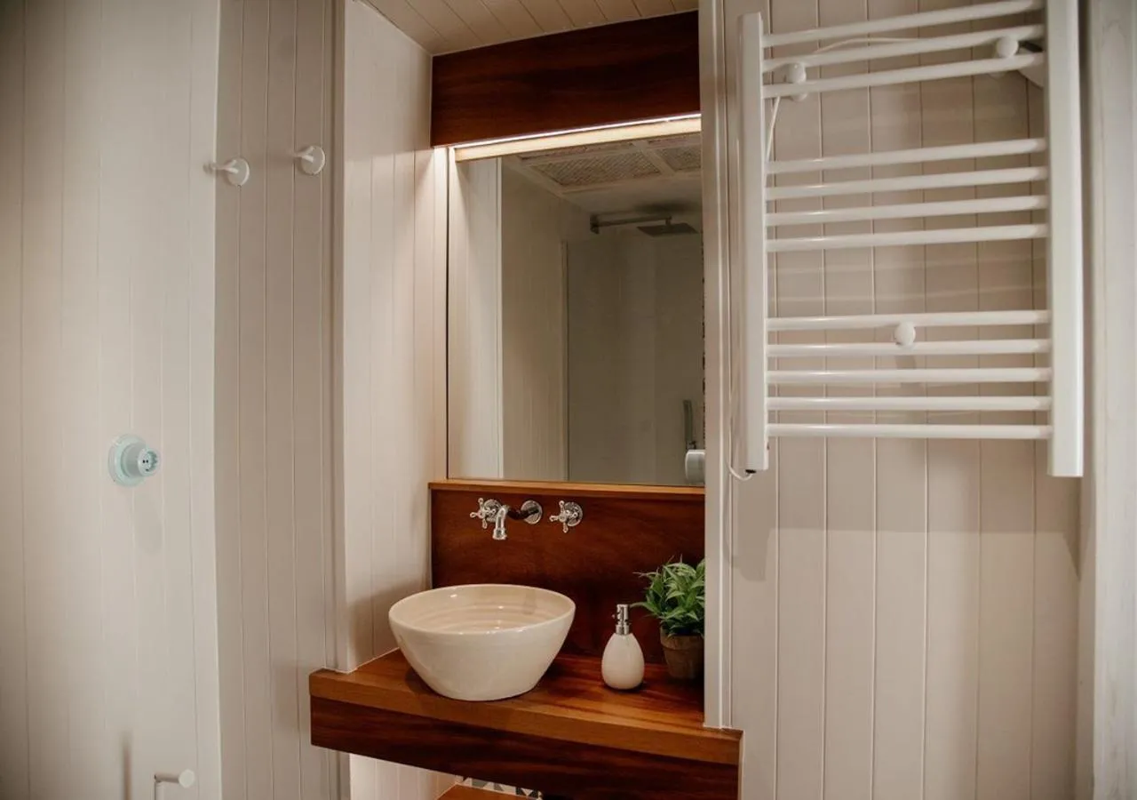 Bathroom in Hotel Rural El Medievo- SOLO ADULTOS