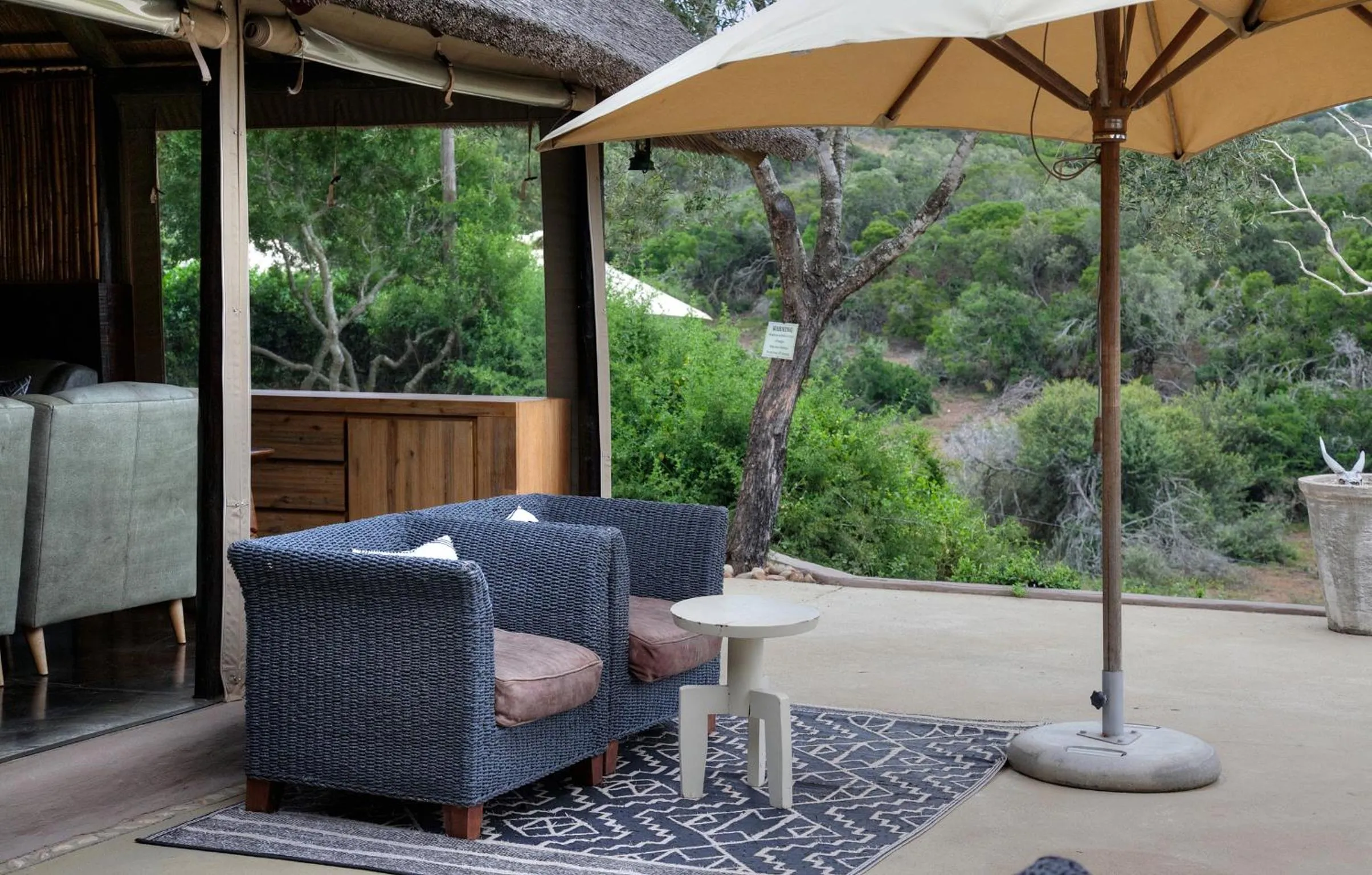 Patio in Safari Lodge - Amakhala Game Reserve