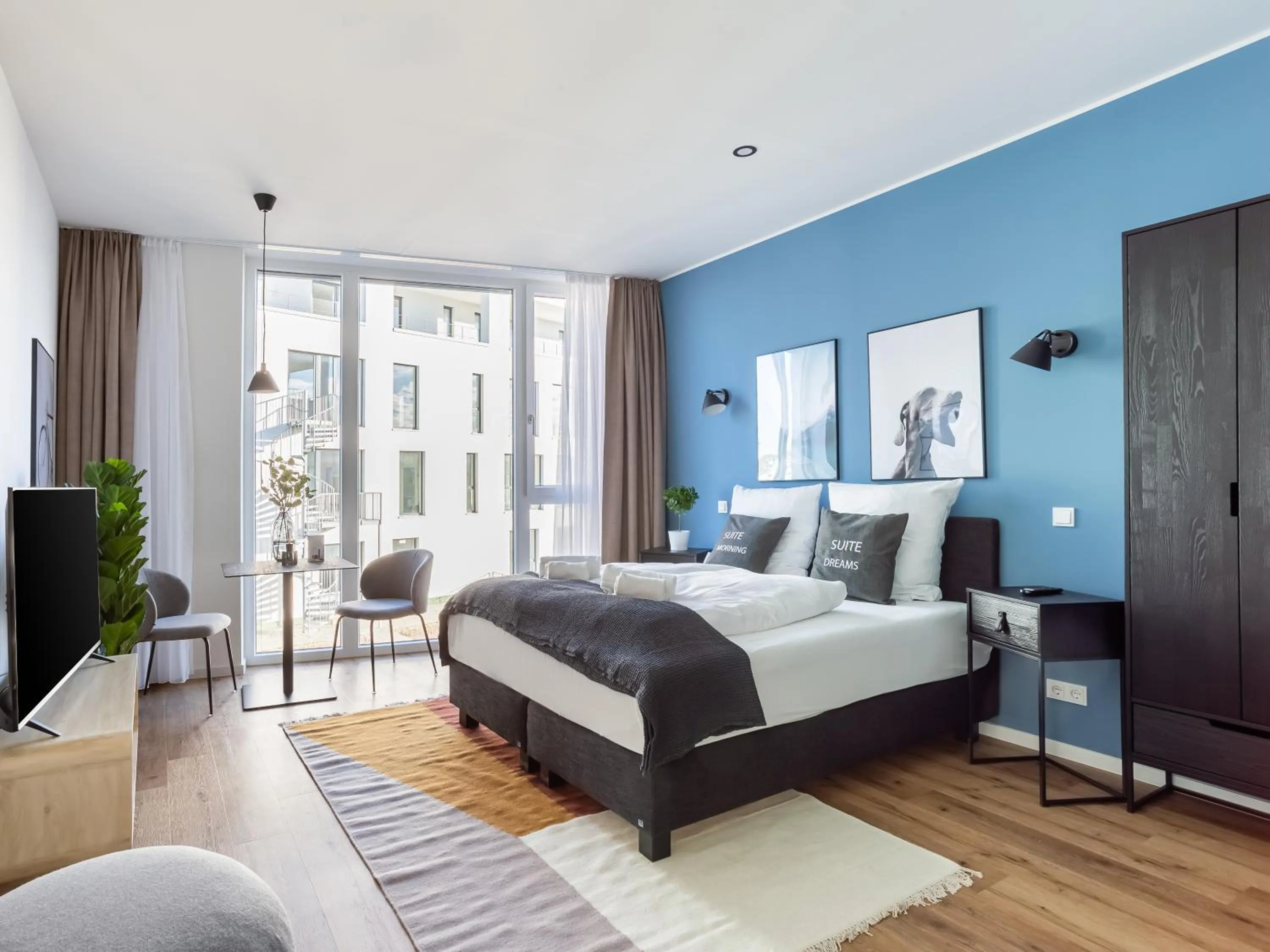 Bed in Limehome Mönchengladbach Fliethstraße