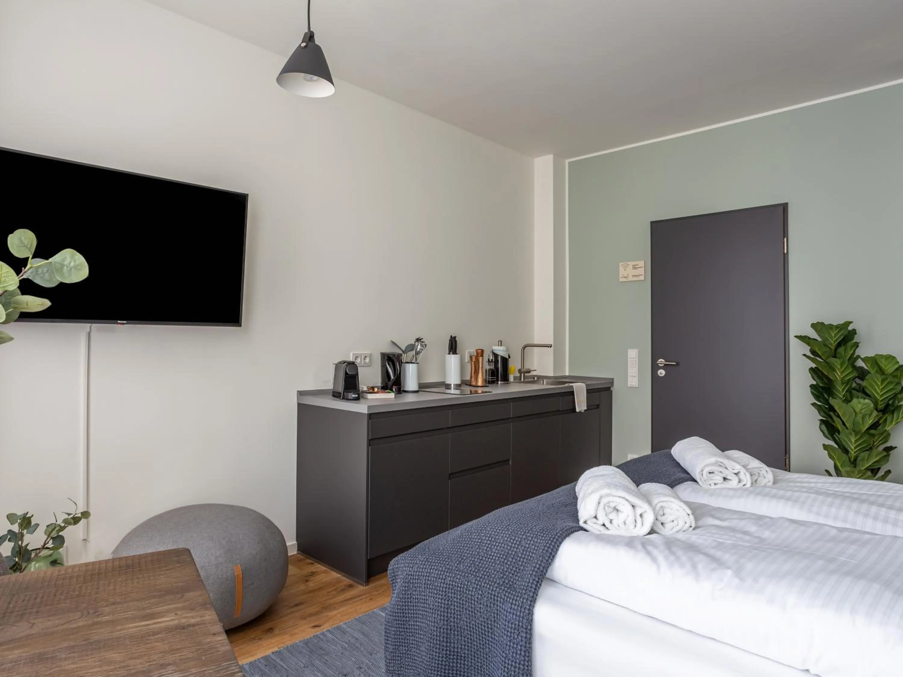 Coffee/tea facilities, Bed in Limehome Mönchengladbach Fliethstraße