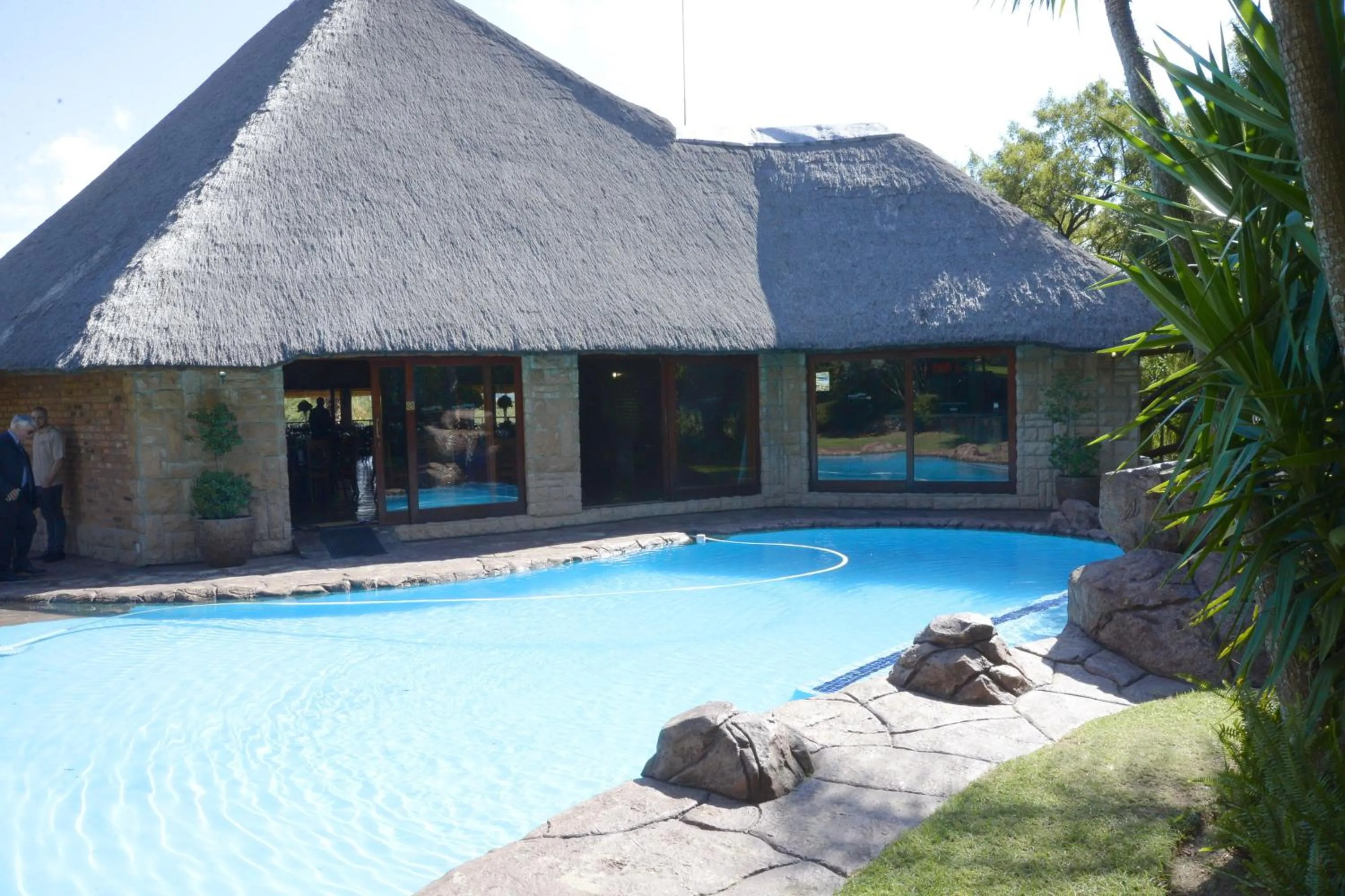 Restaurant/places to eat in North Haven Country Estate