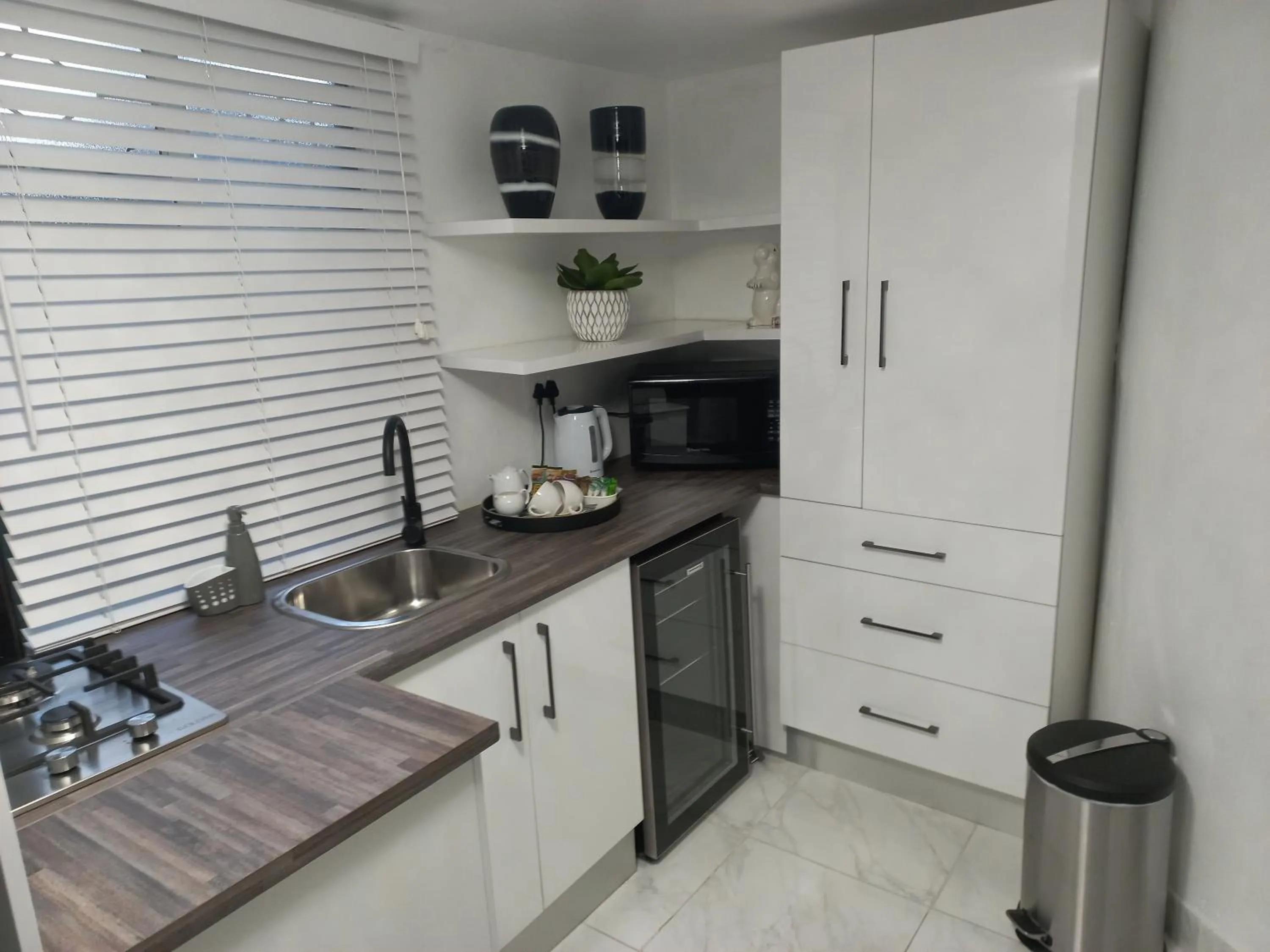 Kitchen or kitchenette in North Haven Country Estate