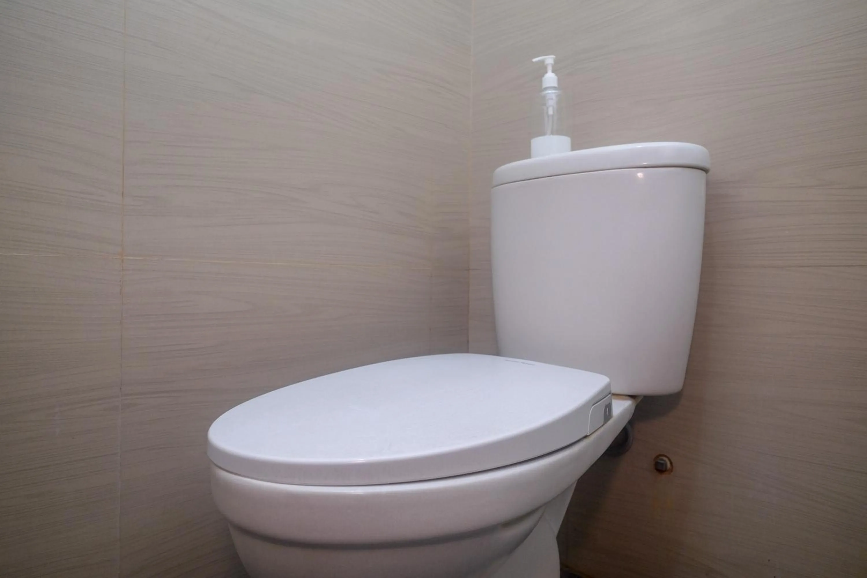 Bathroom in Ngampilan Residence Yogyakarta Mitra RedDoorz