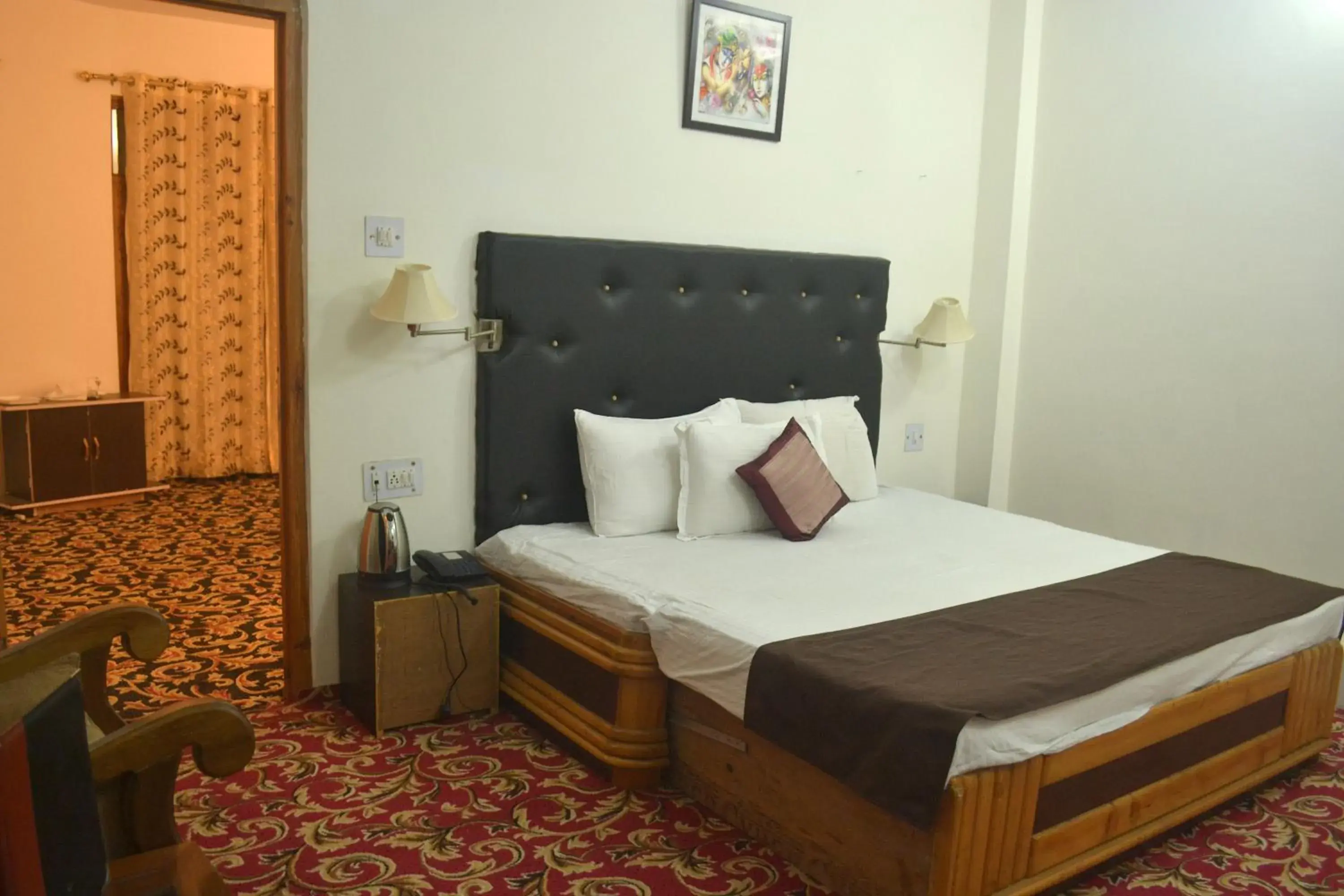 Bed in Countryside Himalayan Resort Bed in Countryside Himalayan Resort