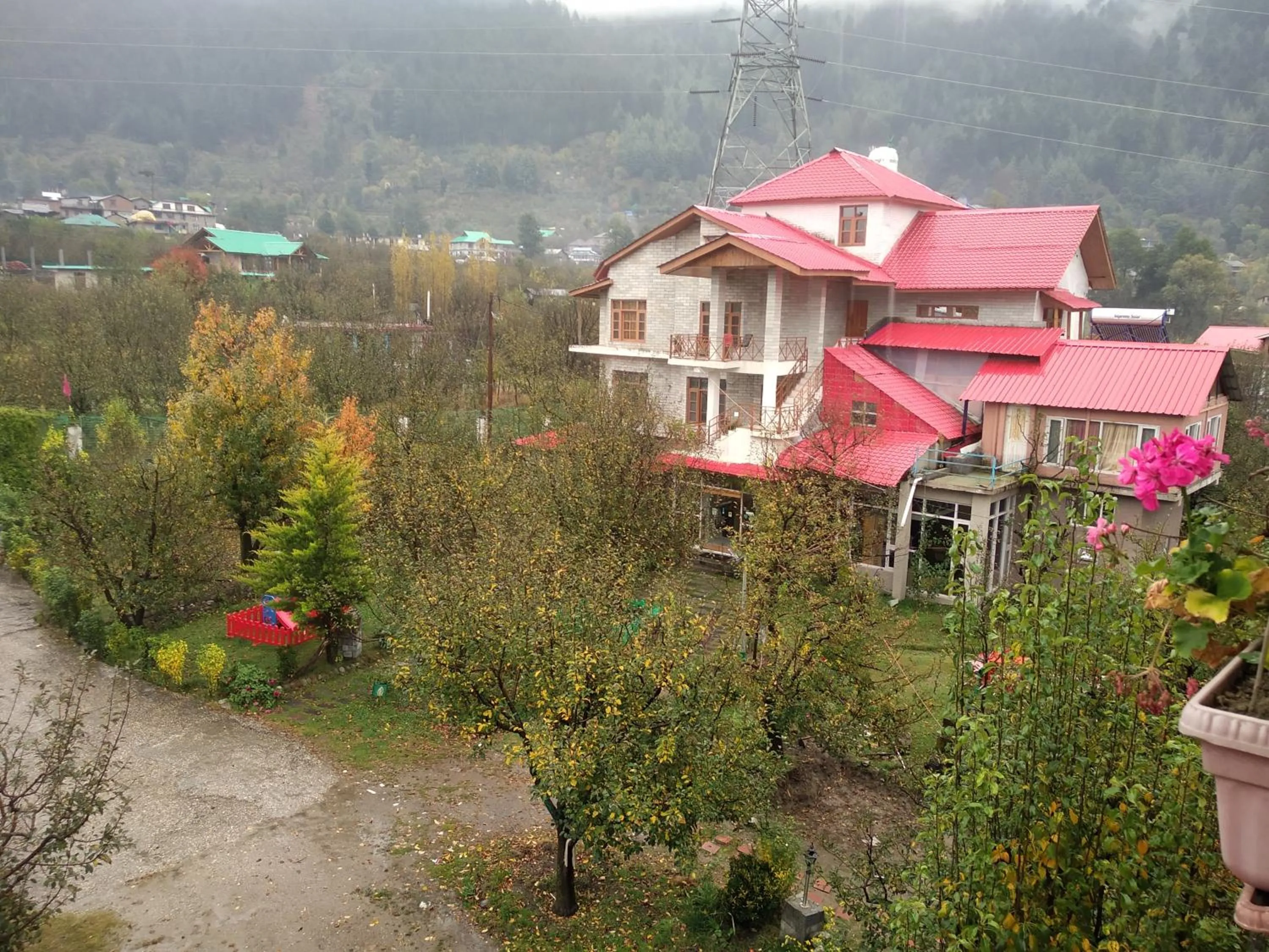 Countryside Himalayan Resort