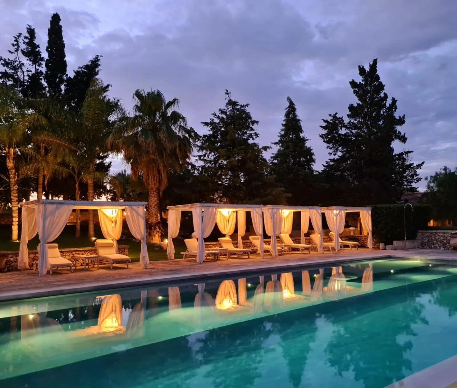 Swimming pool in Naturalis Bio Resort