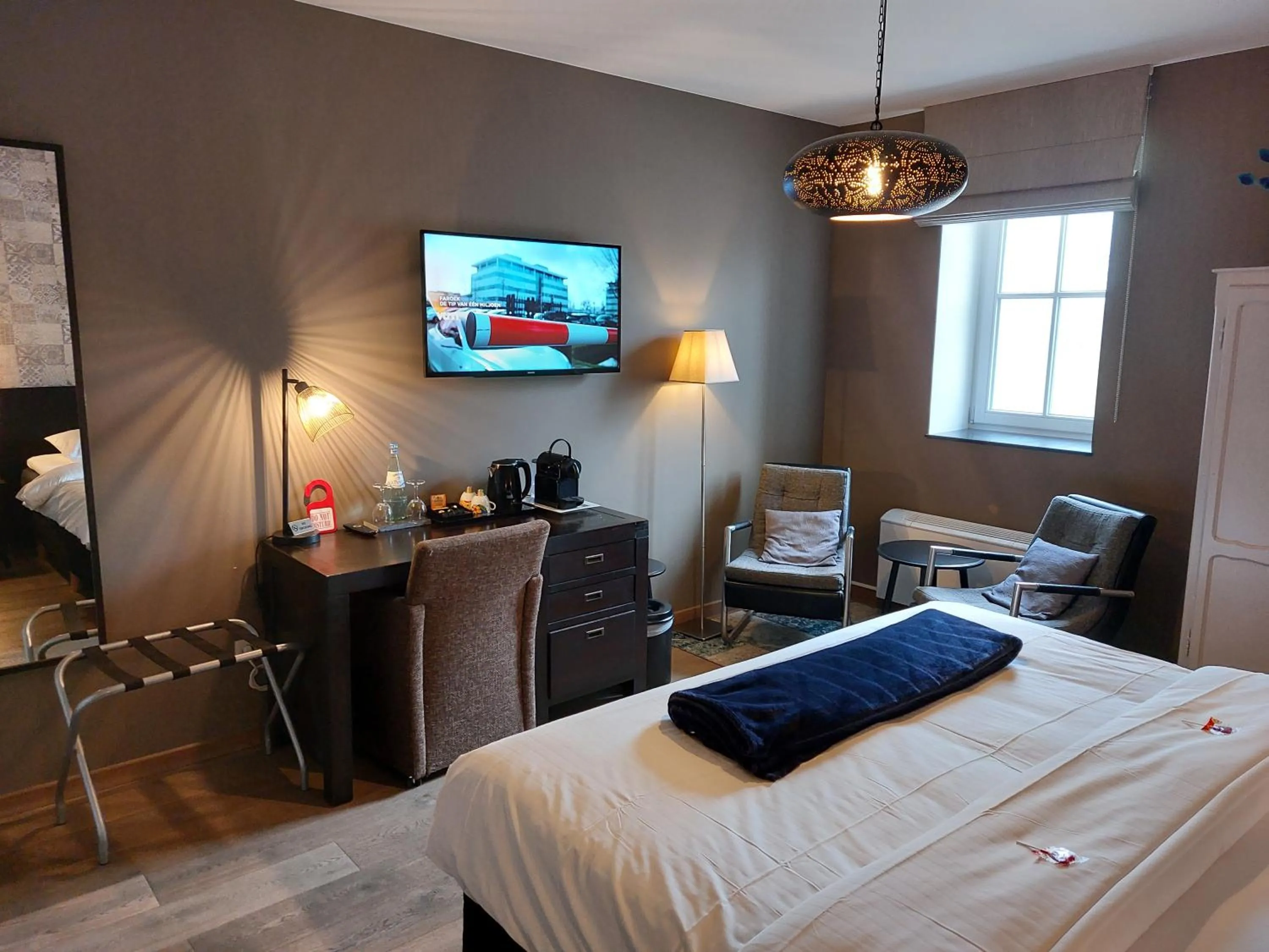 TV and multimedia, Bed in B&B Bloonwinning