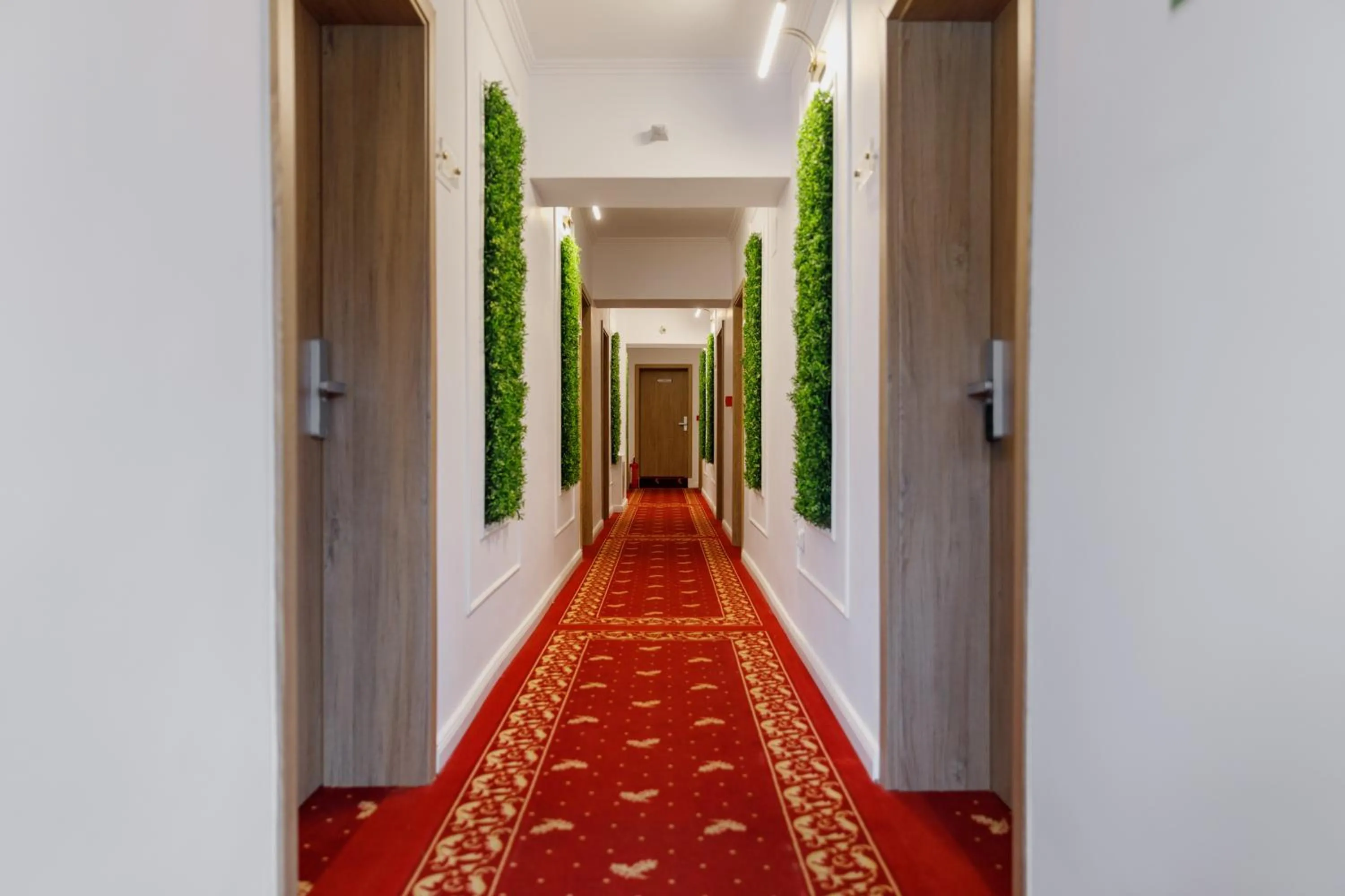 Lobby or reception in Manor Ski Hotel