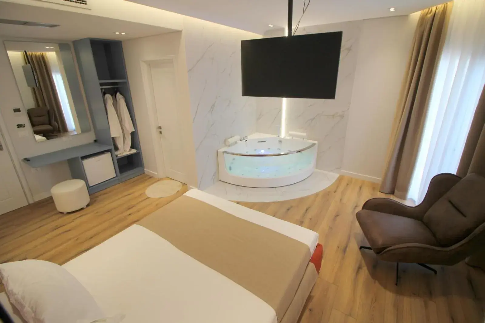 Bed in Hotel Strora Bed in Hotel Strora