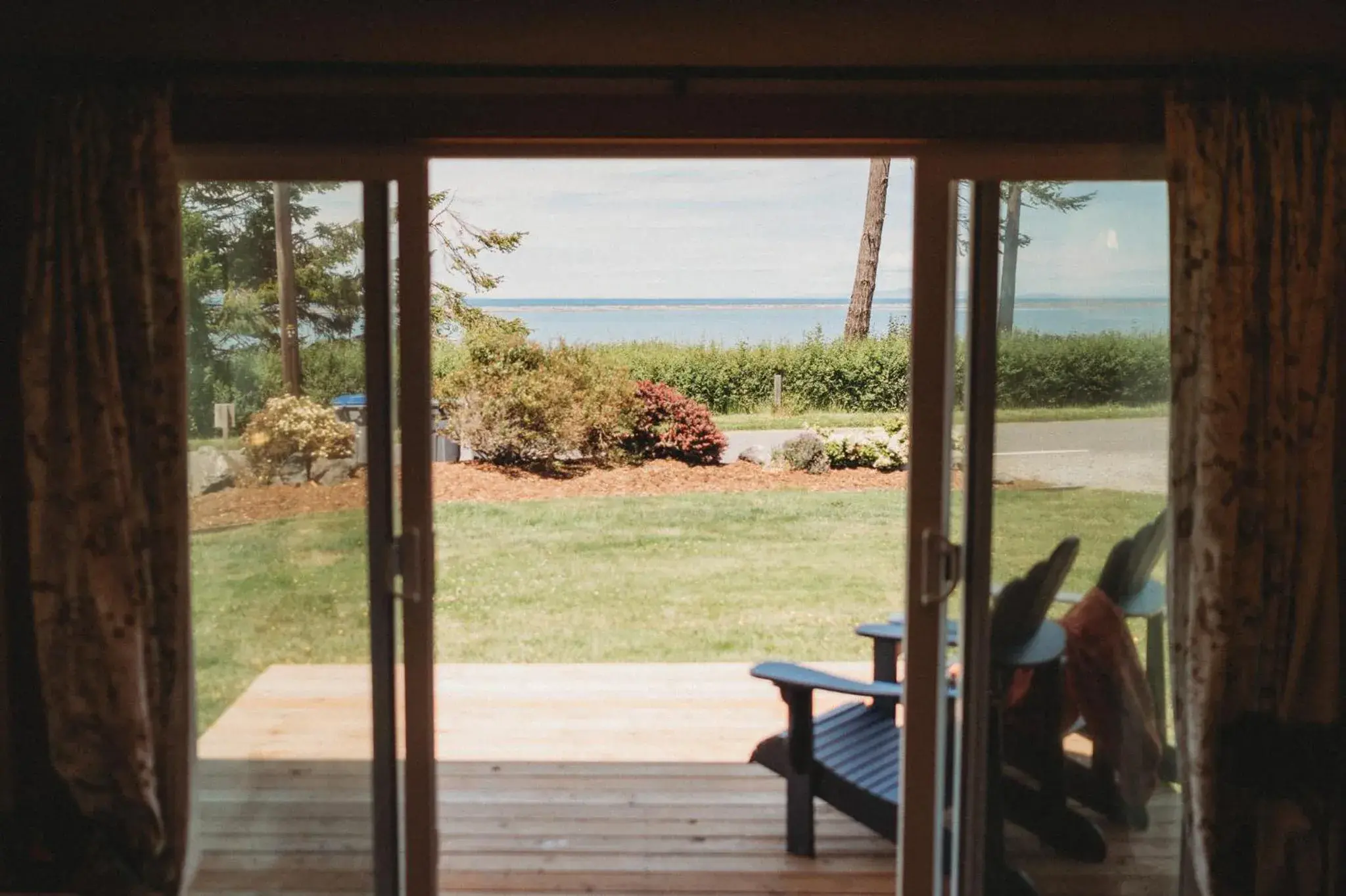 King Suite with Sea View in Dungeness Bay Cottages King Suite with Sea View in Dungeness Bay Cottages