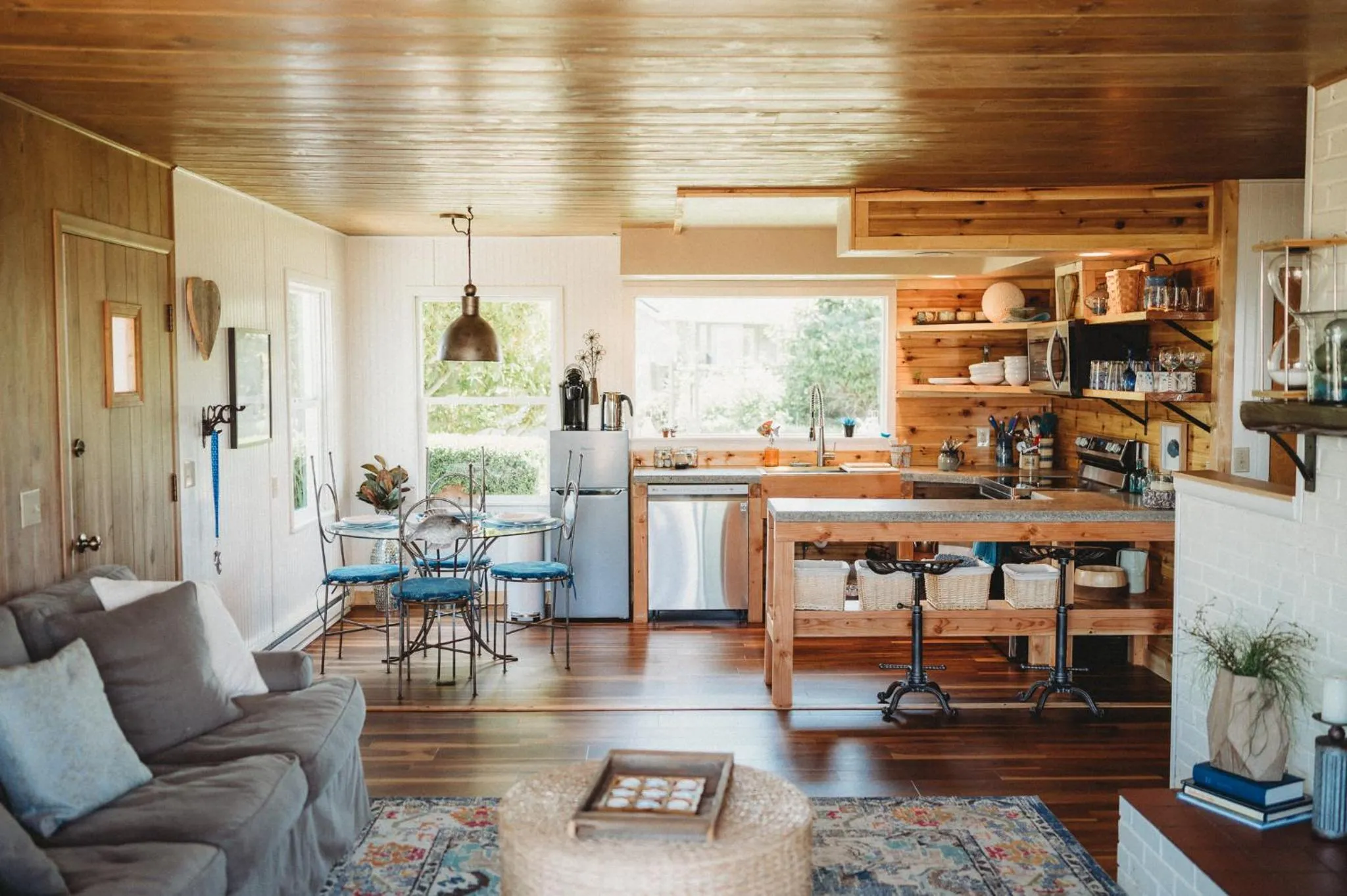 Dungeness Bay Cottages