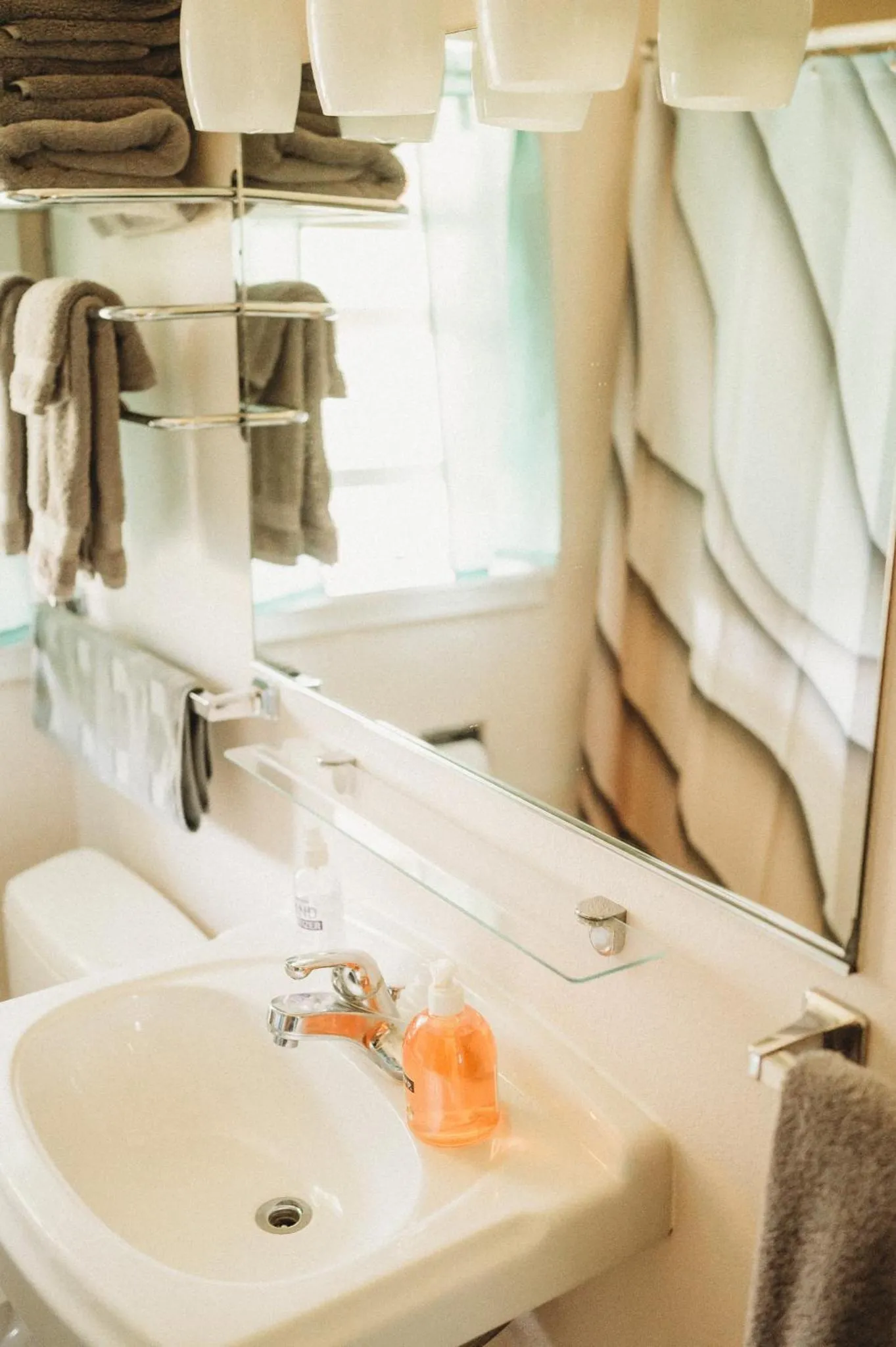 Dungeness Bay Cottages