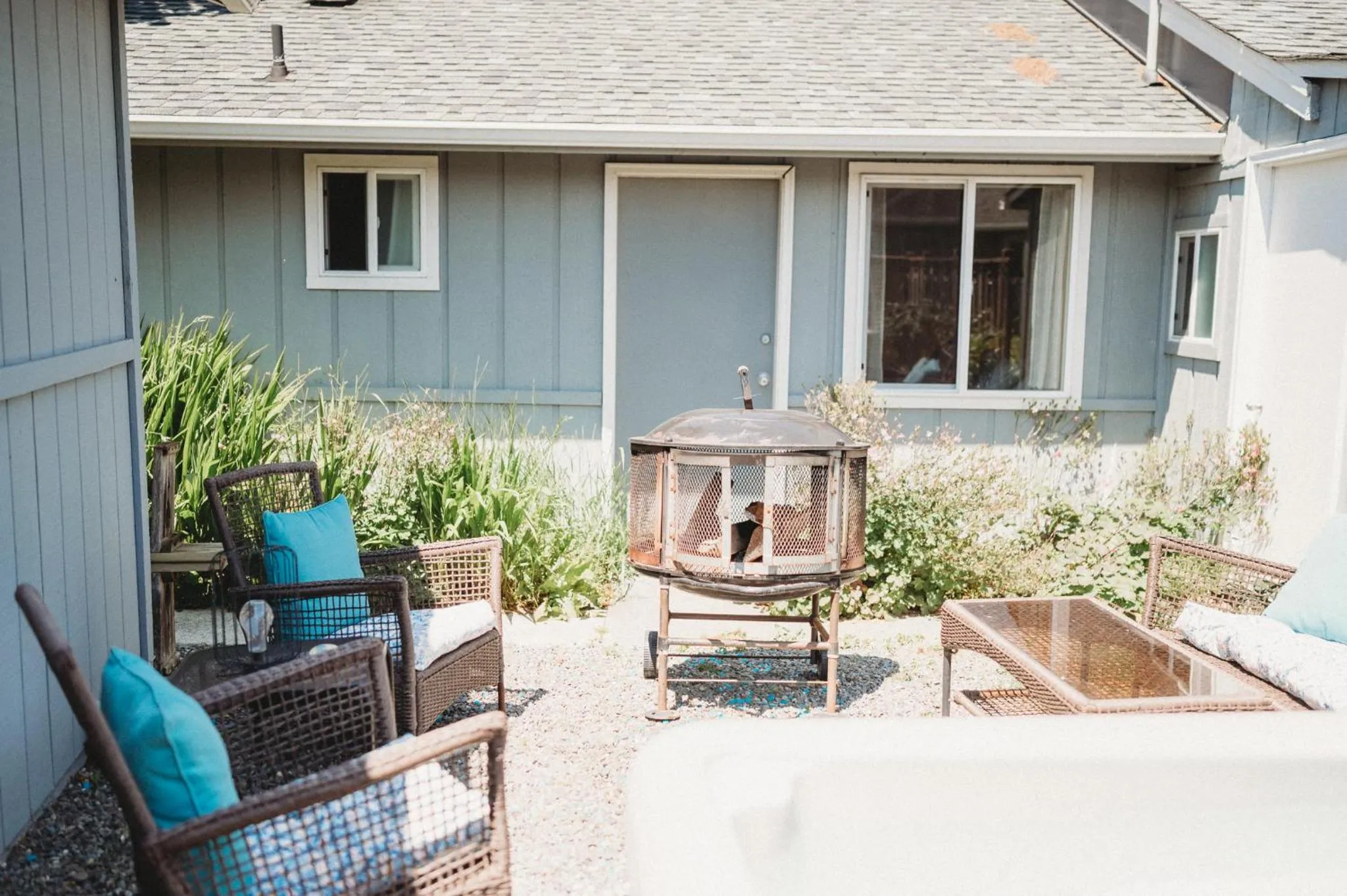 Dungeness Bay Cottages