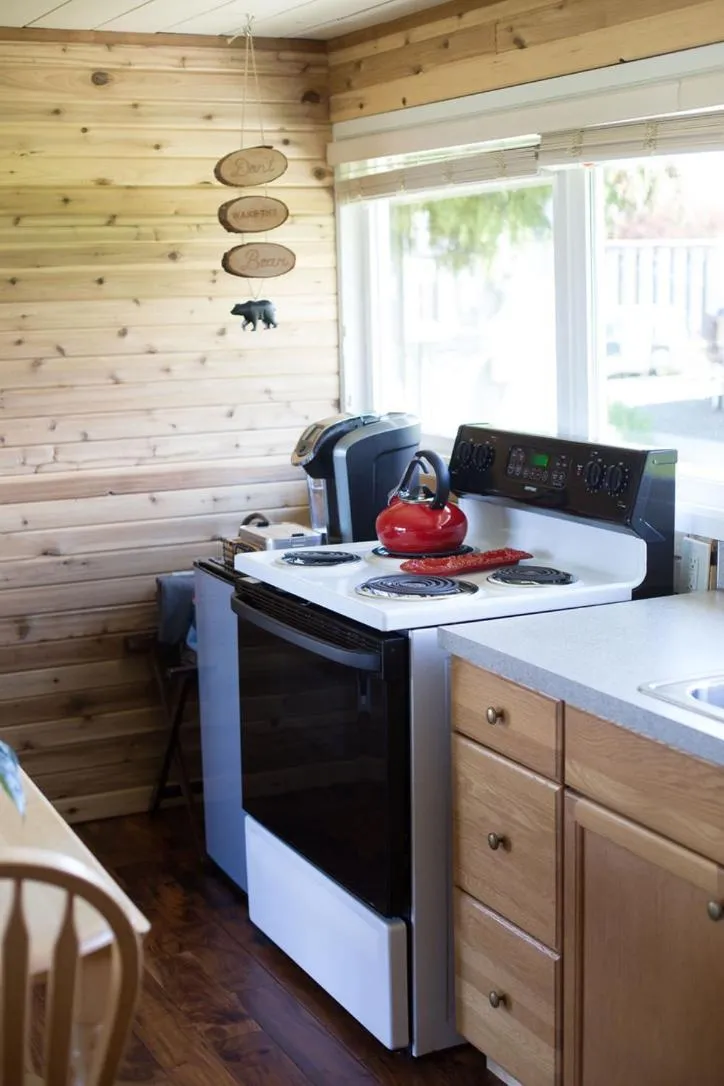 Dungeness Bay Cottages