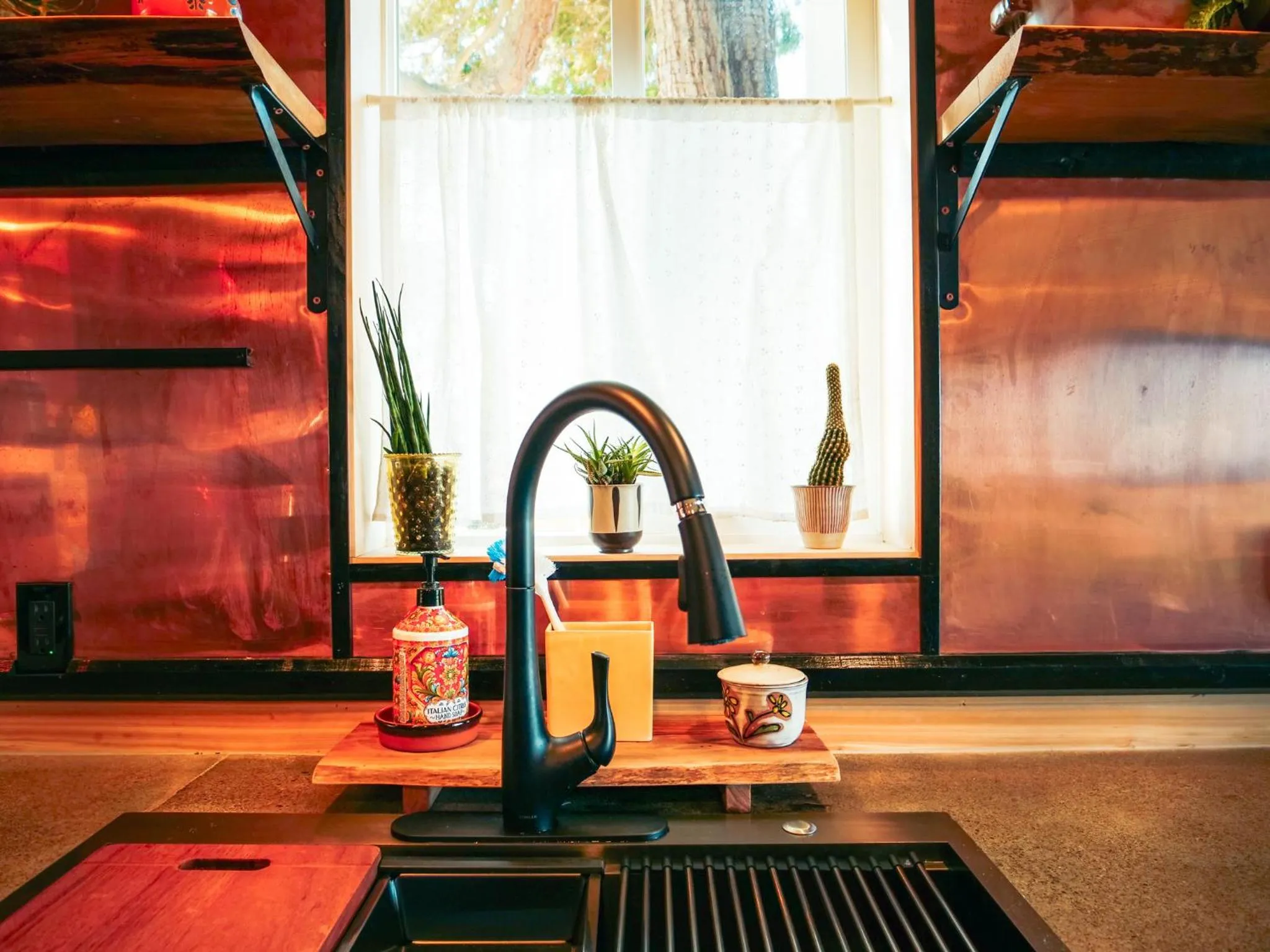 Dungeness Bay Cottages