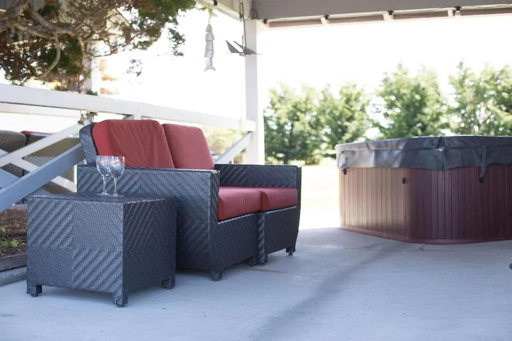 Dungeness Bay Cottages