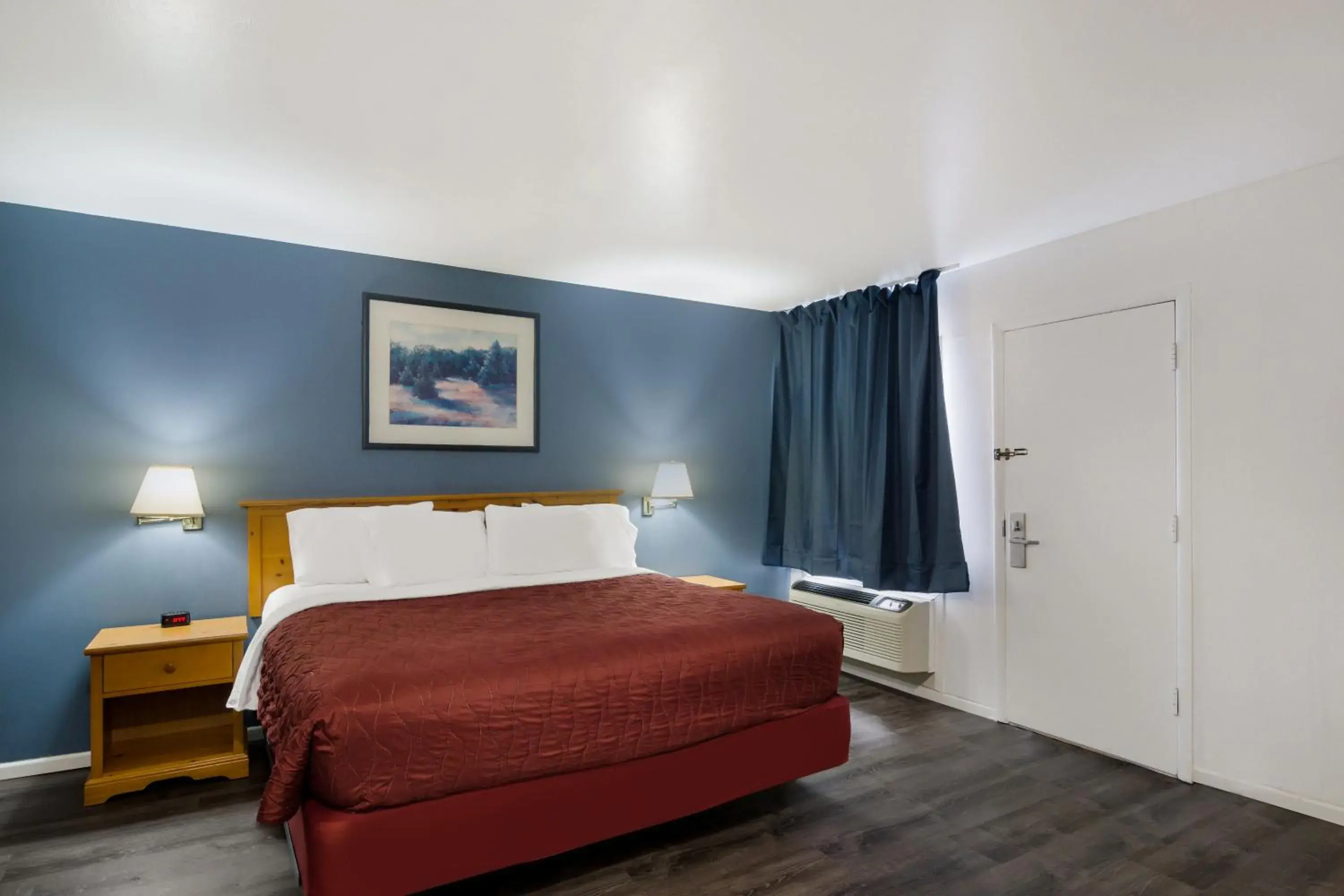 Bed in Rodeway Inn & Suites Sidney Historic Downtown I-80 Bed in Rodeway Inn & Suites Sidney Historic Downtown I-80