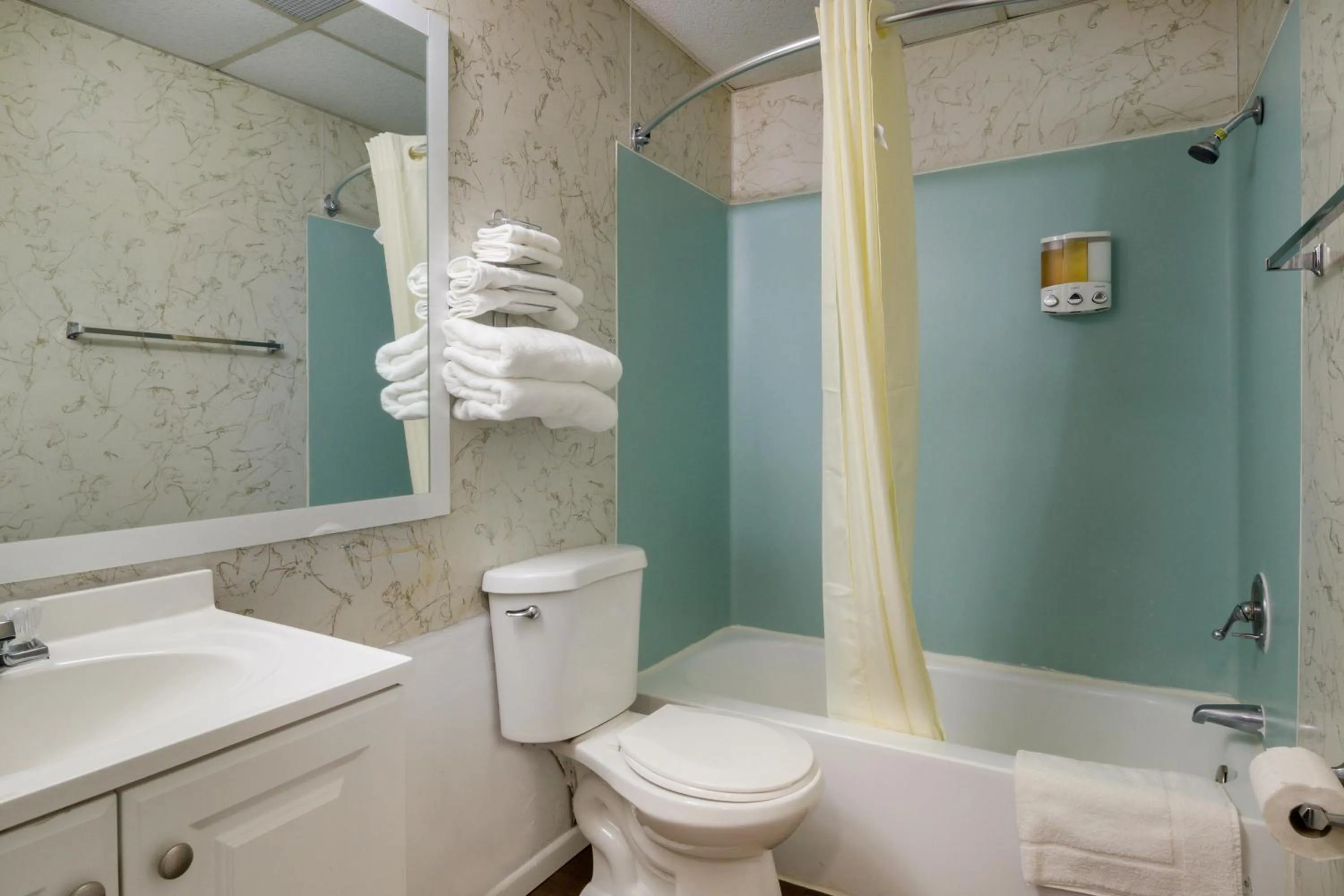 Bathroom in Rodeway Inn & Suites Sidney Historic Downtown I-80