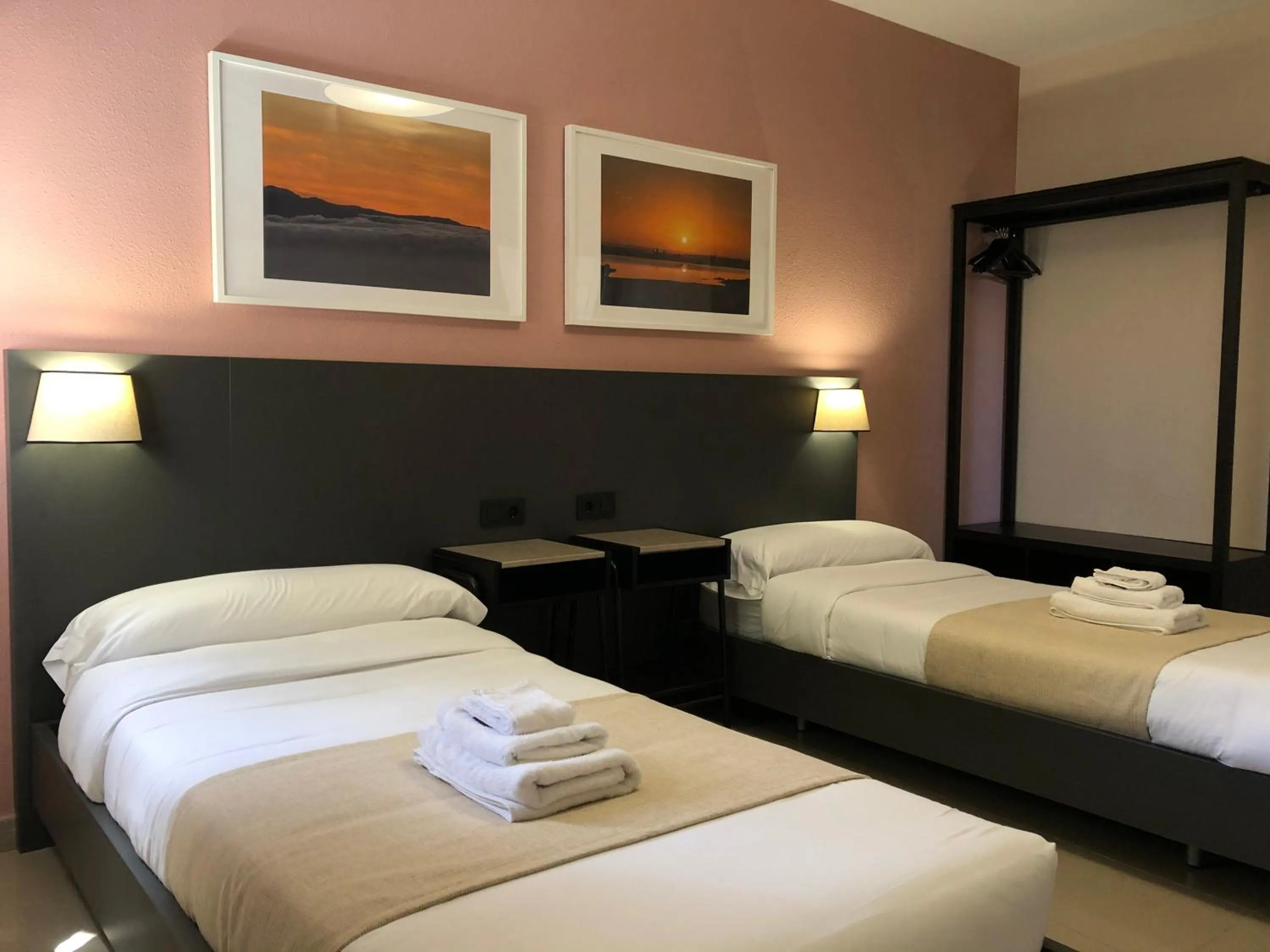 Photo of the whole room, Bed in Villa 8 Islas