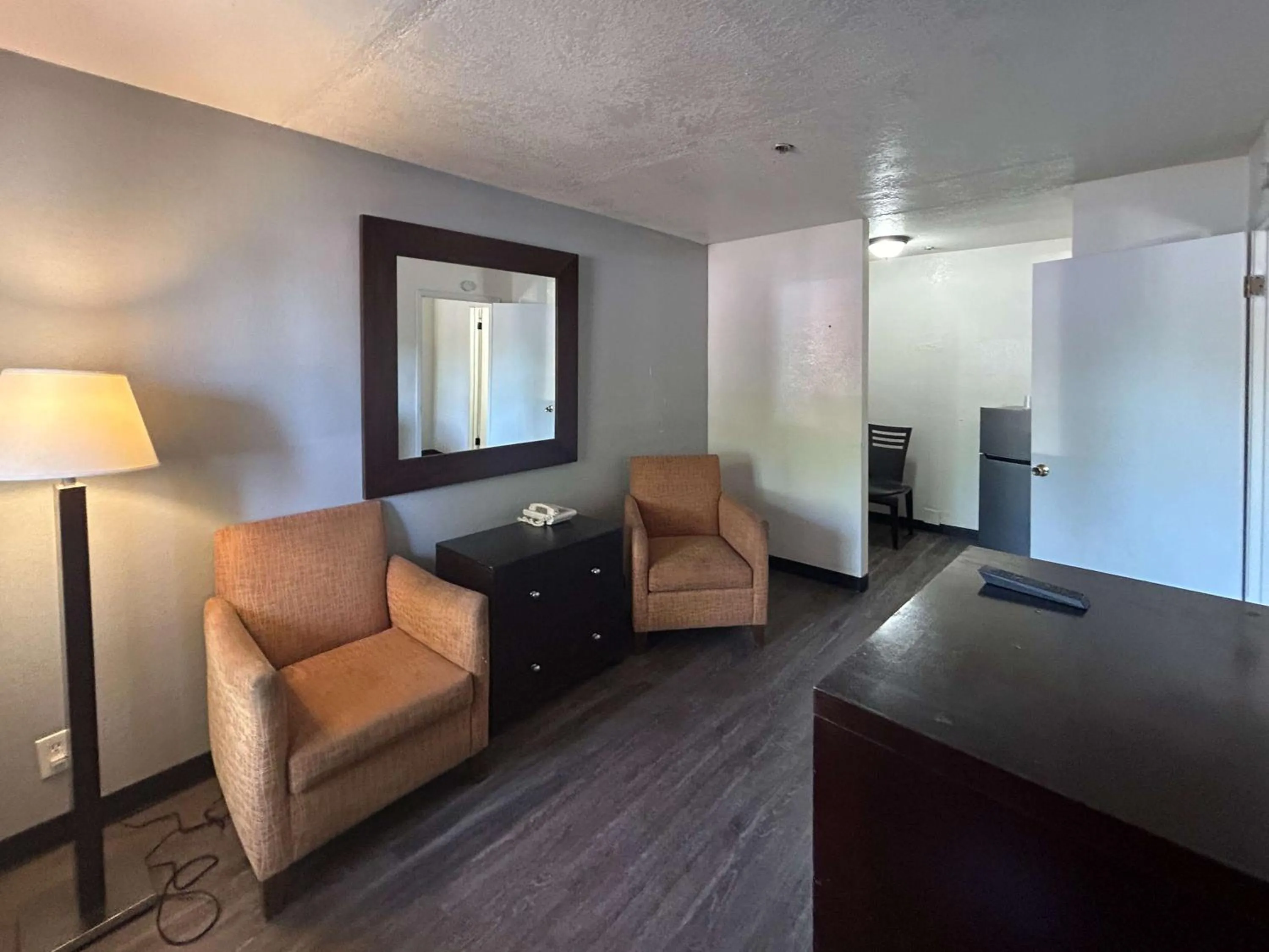 Photo of the whole room, Seating Area in Extend-a-Suites Tempe