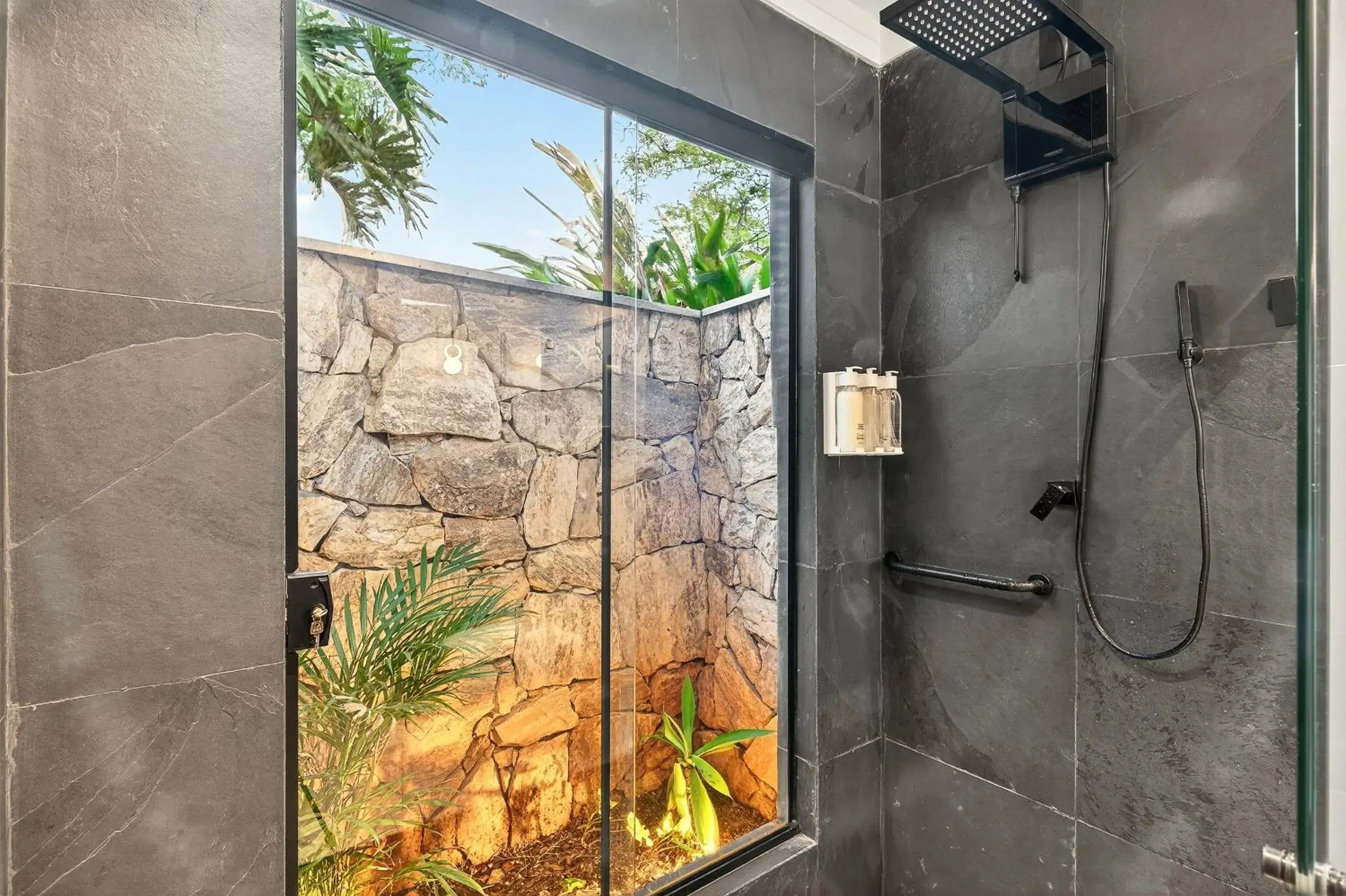 Bathroom in Grinbergs Village Hotel Bathroom in Grinbergs Village Hotel