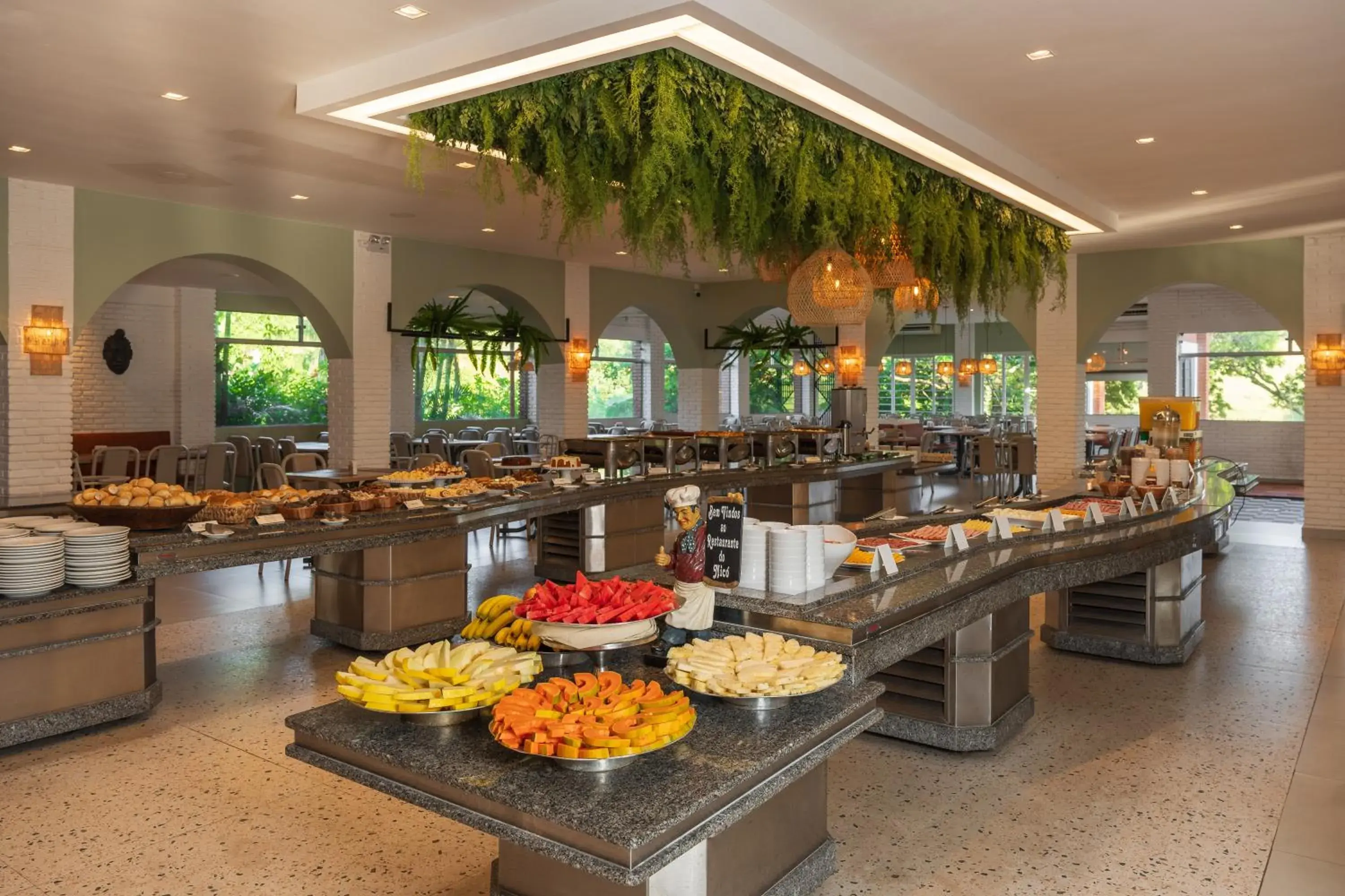 Restaurant/places to eat in Grinbergs Village Hotel Restaurant/places to eat in Grinbergs Village Hotel