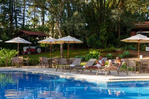 Grinbergs Village Hotel