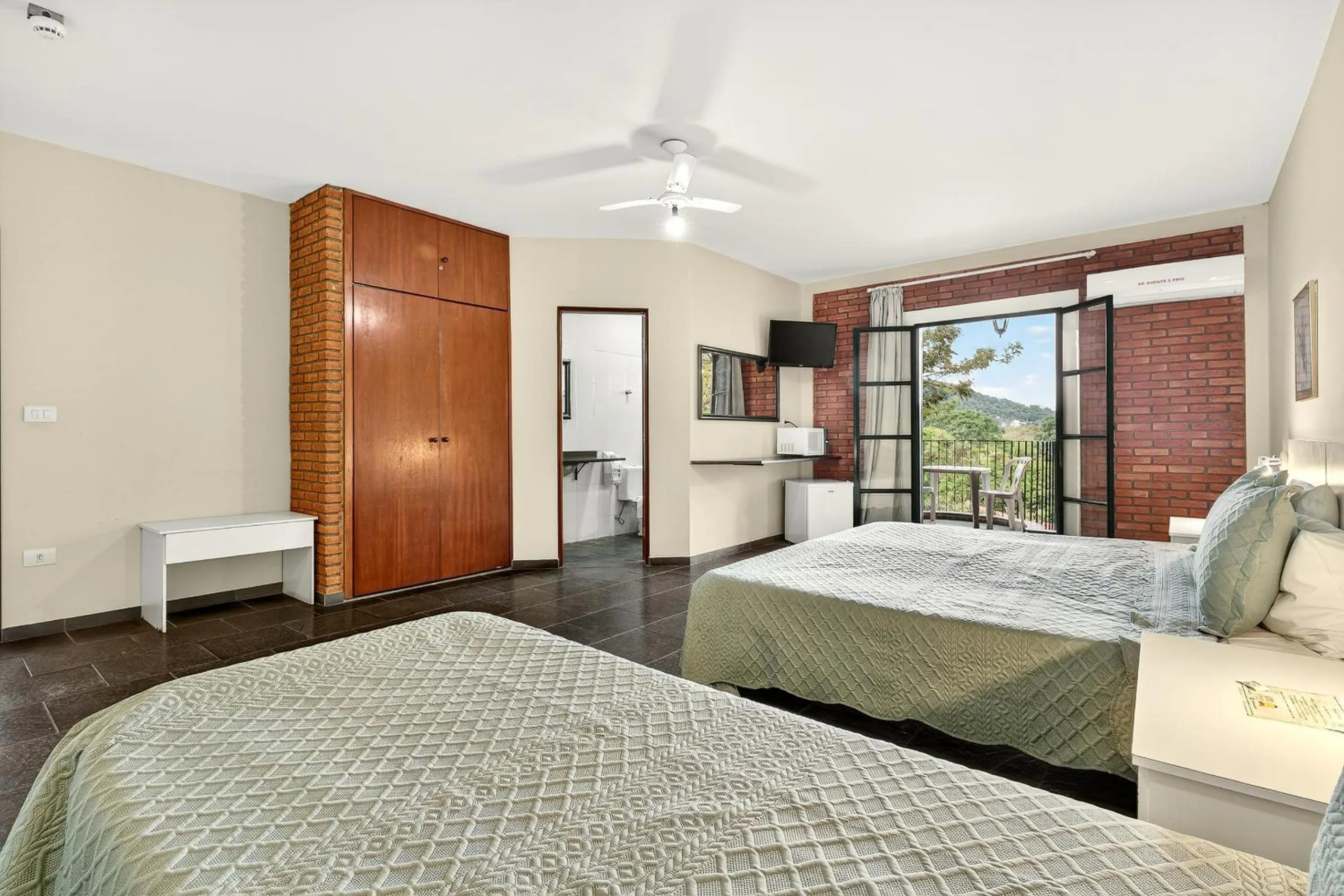 Photo of the whole room, Bed in Grinbergs Village Hotel