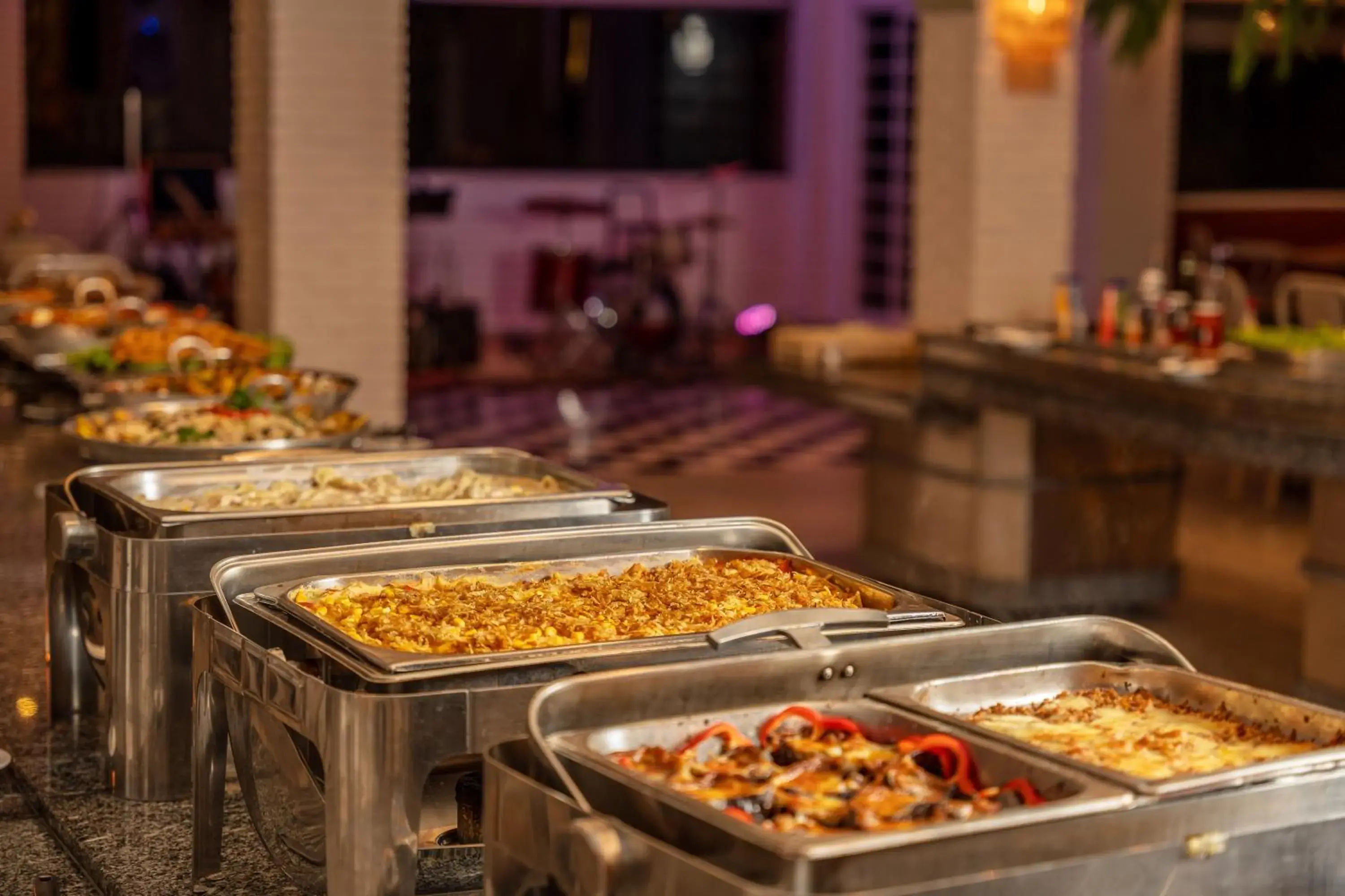 Restaurant/places to eat in Grinbergs Village Hotel Restaurant/places to eat in Grinbergs Village Hotel