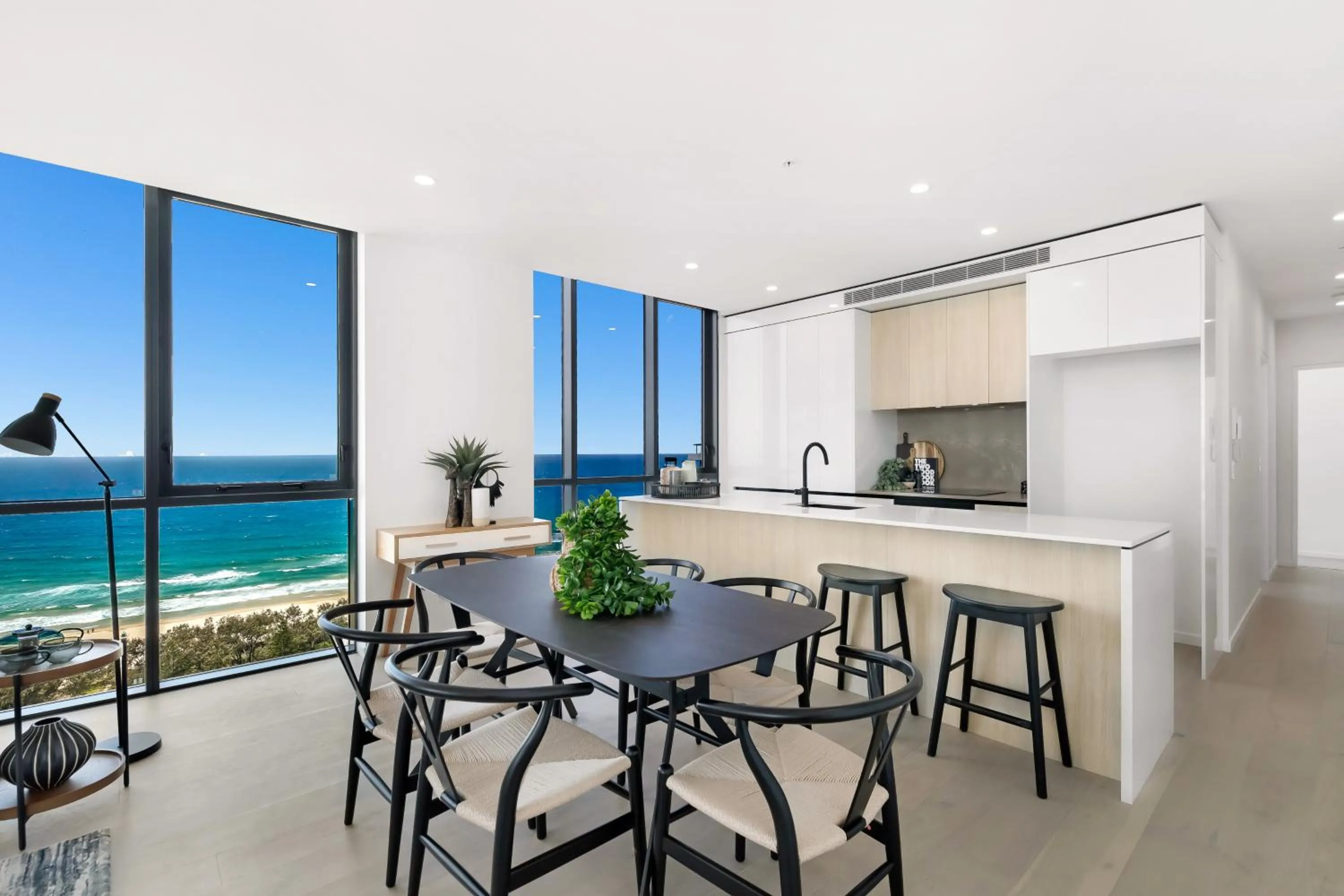 Kitchen or kitchenette in Koko Broadbeach - Official