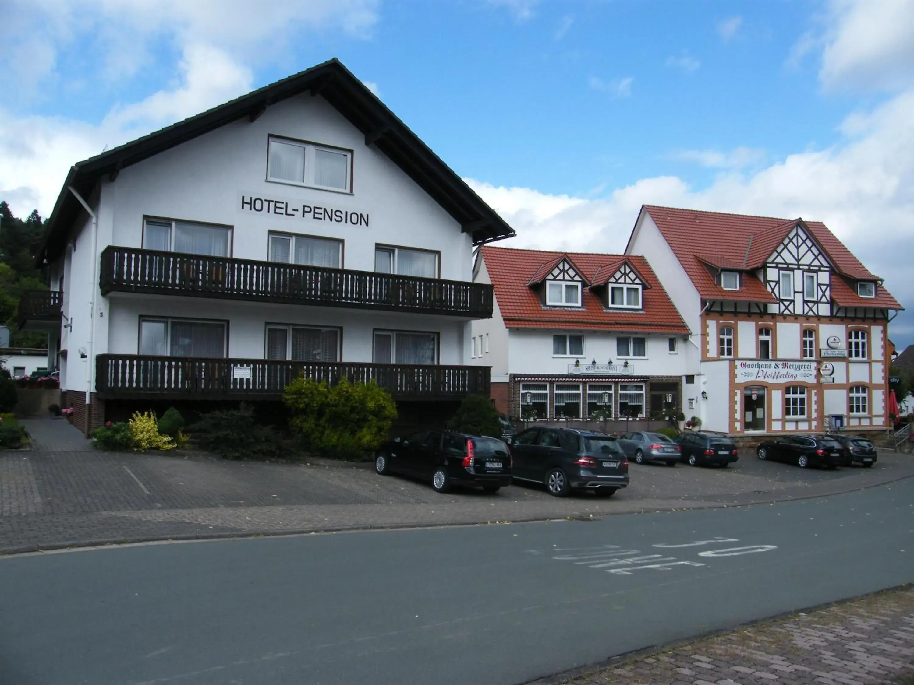Gasthaus Hotel Pfeifferling Gasthaus Hotel Pfeifferling