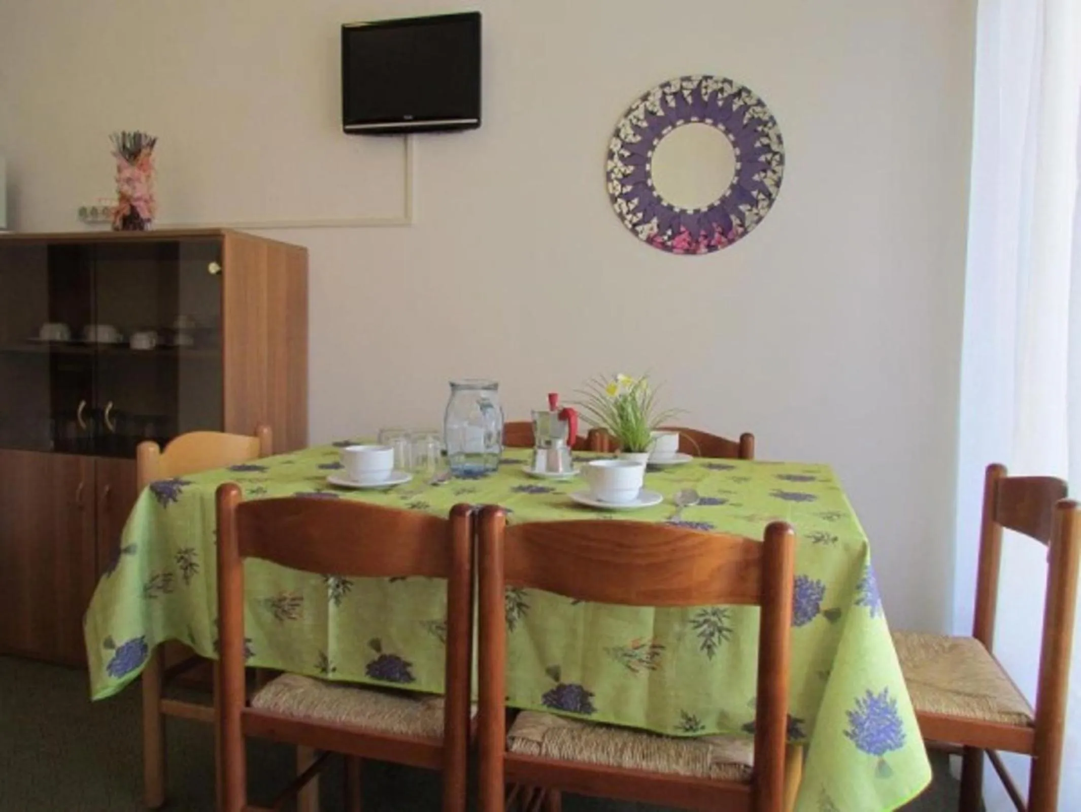 Stay near the beach and thermal area