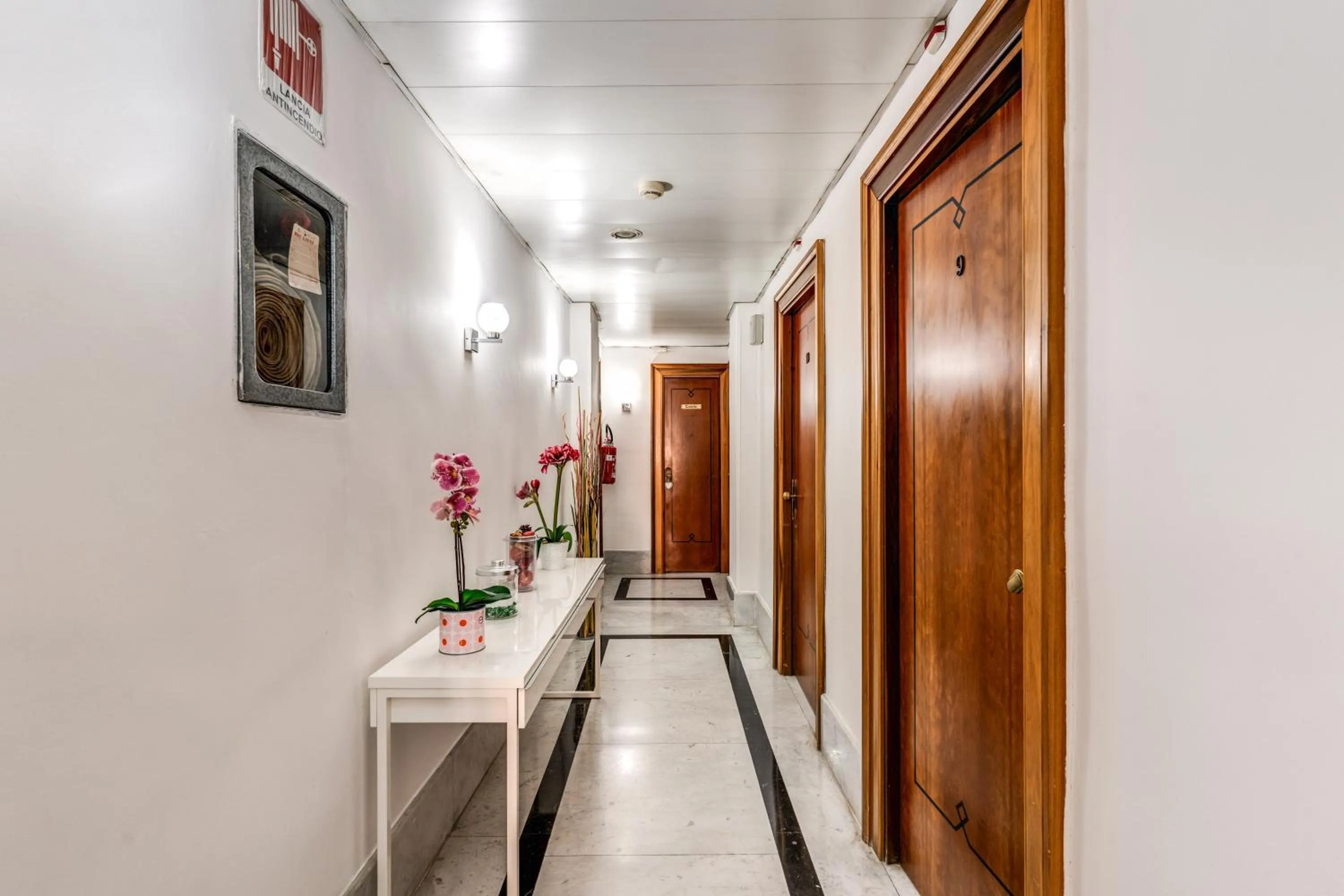 air conditioner in Hotel Max