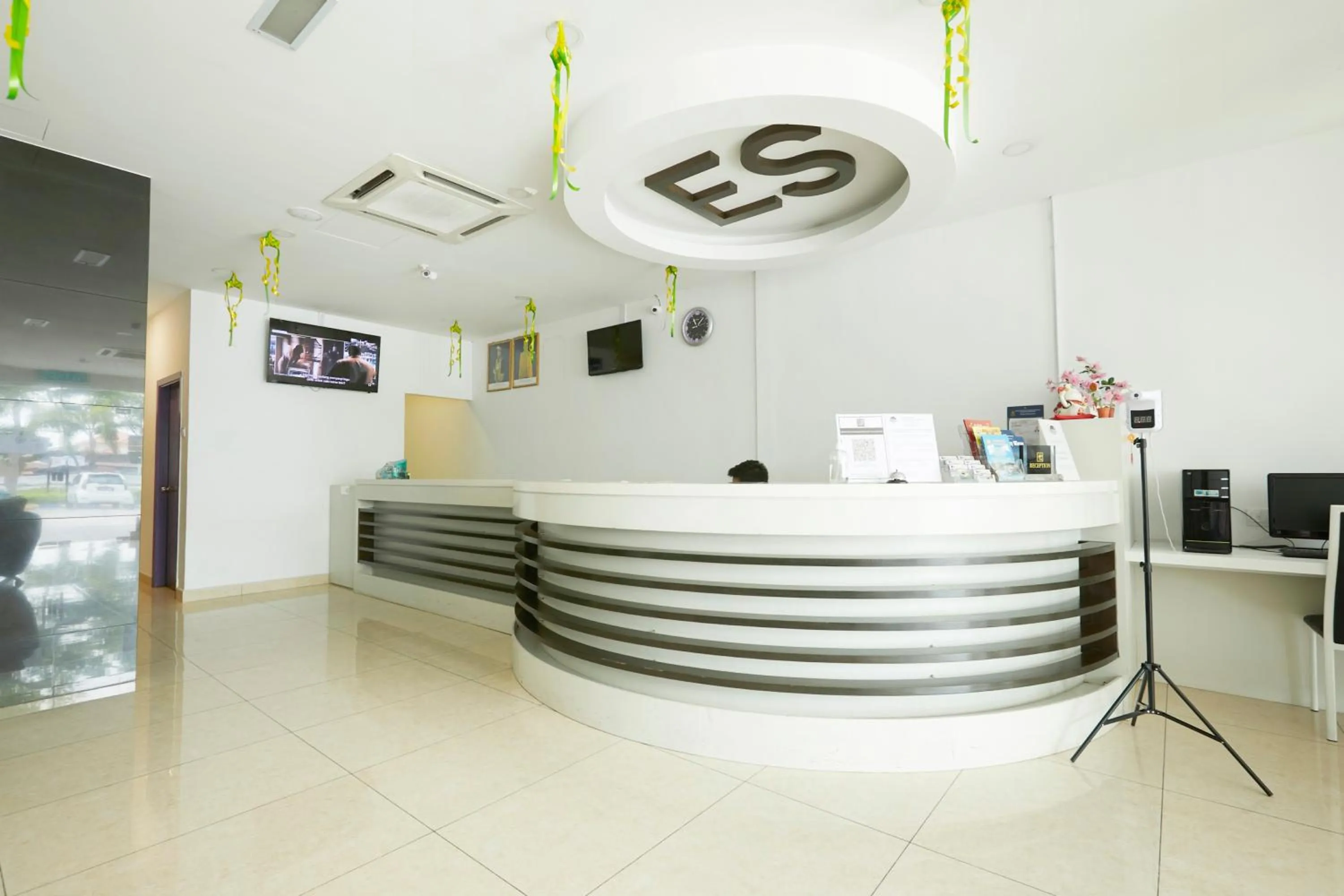 Lobby or reception in East Sun Hotel Sekinchan Self Check In