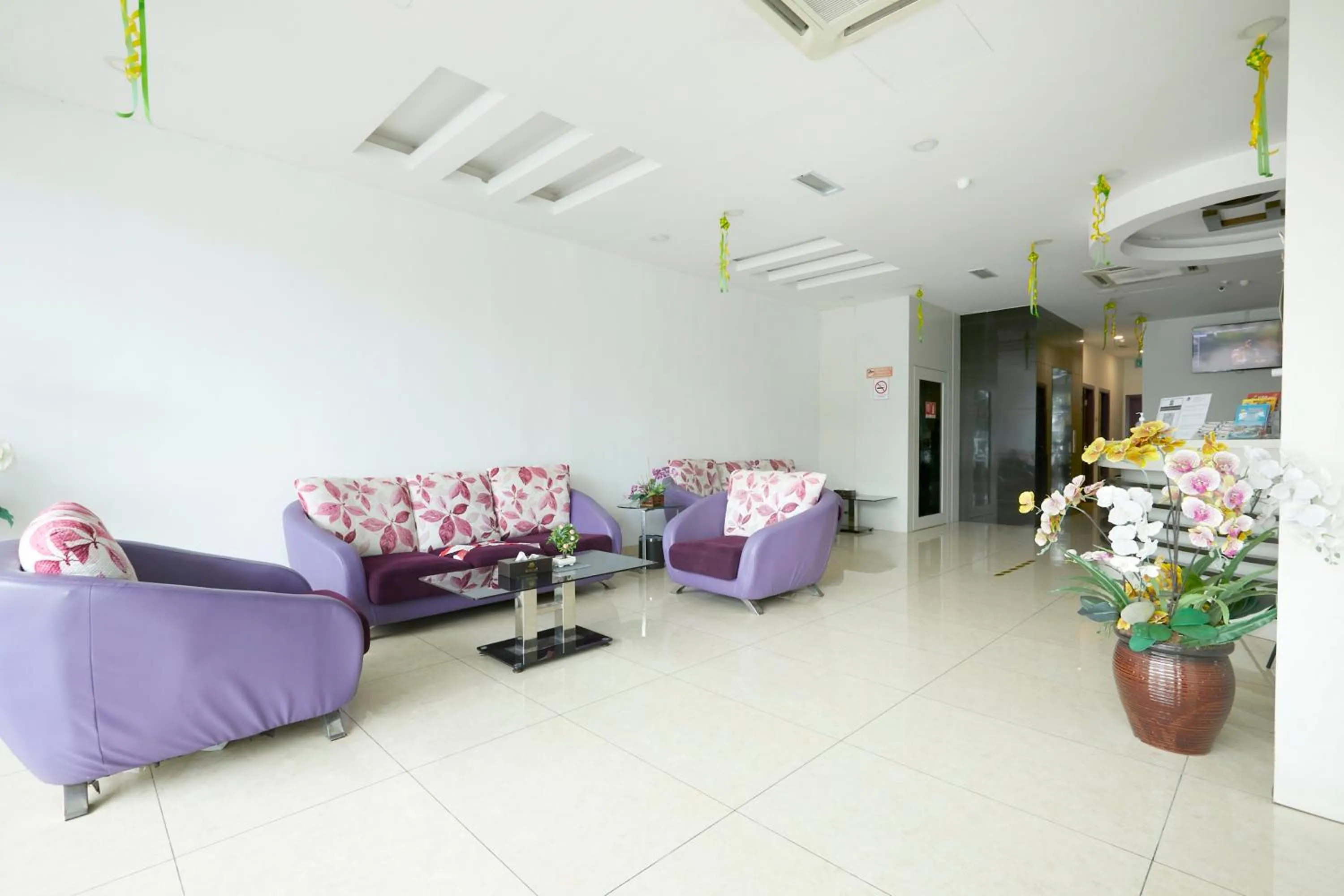 Lobby or reception in East Sun Hotel Sekinchan Self Check In