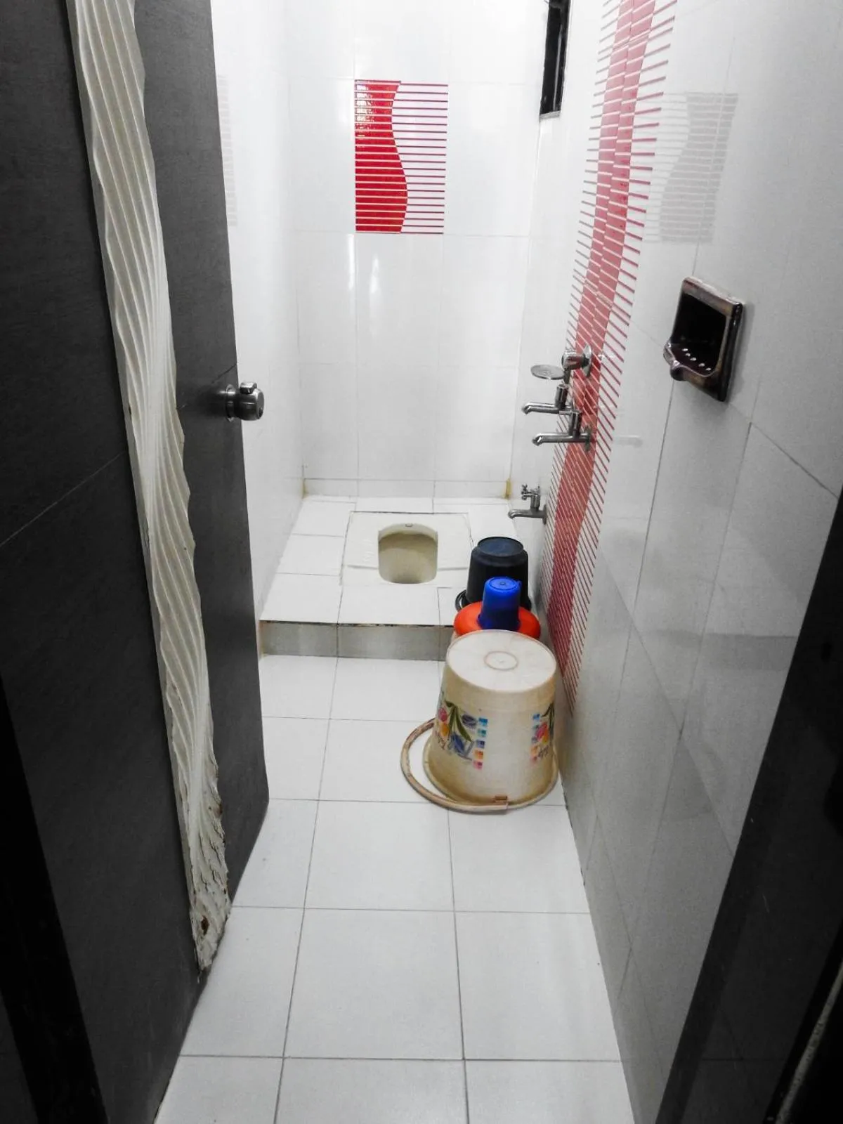 Hotel Shri Sai Darshan