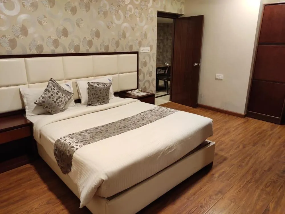 Bed in Hillcrest Metro