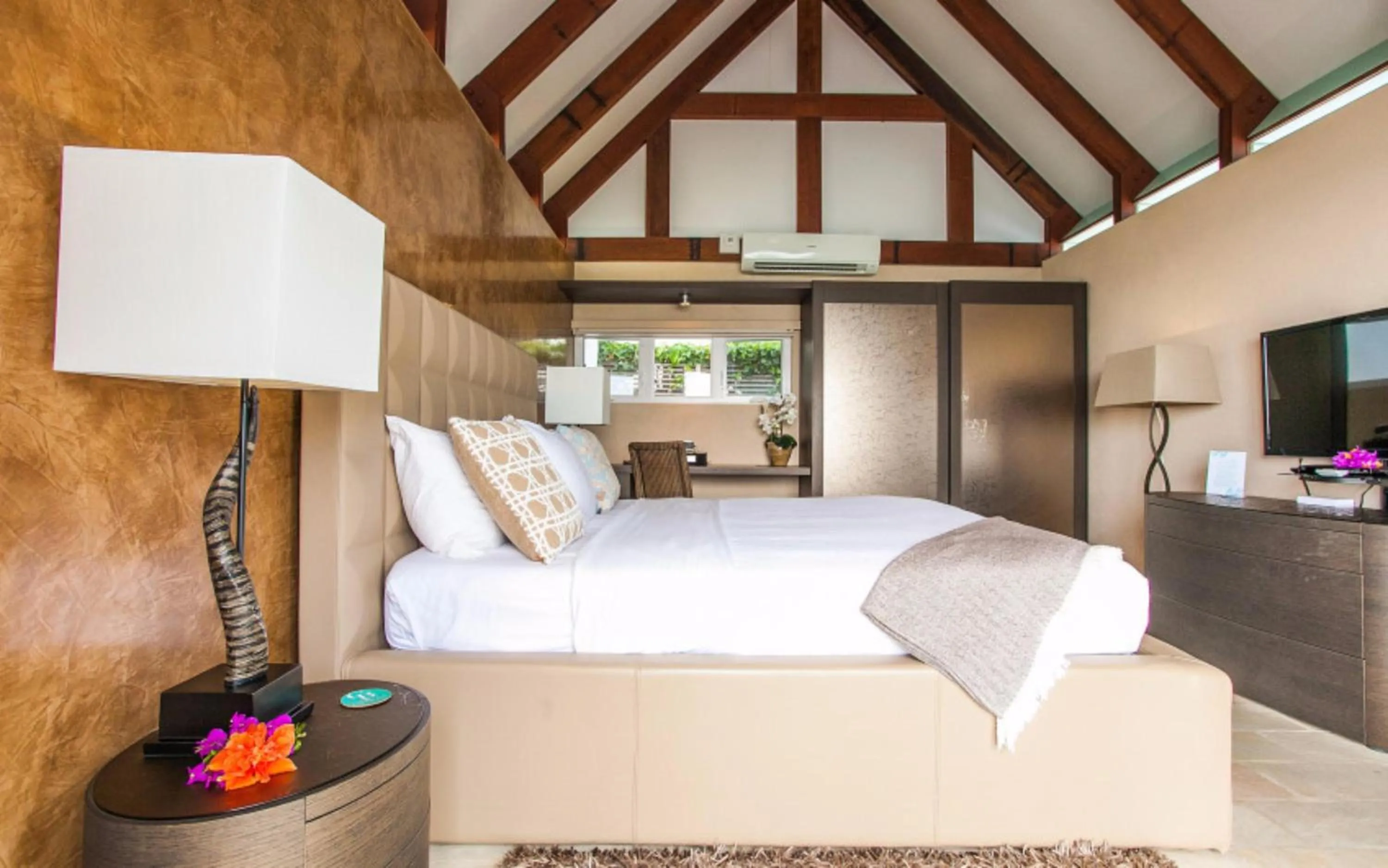 Bedroom, Bed in CeBlue Villas
