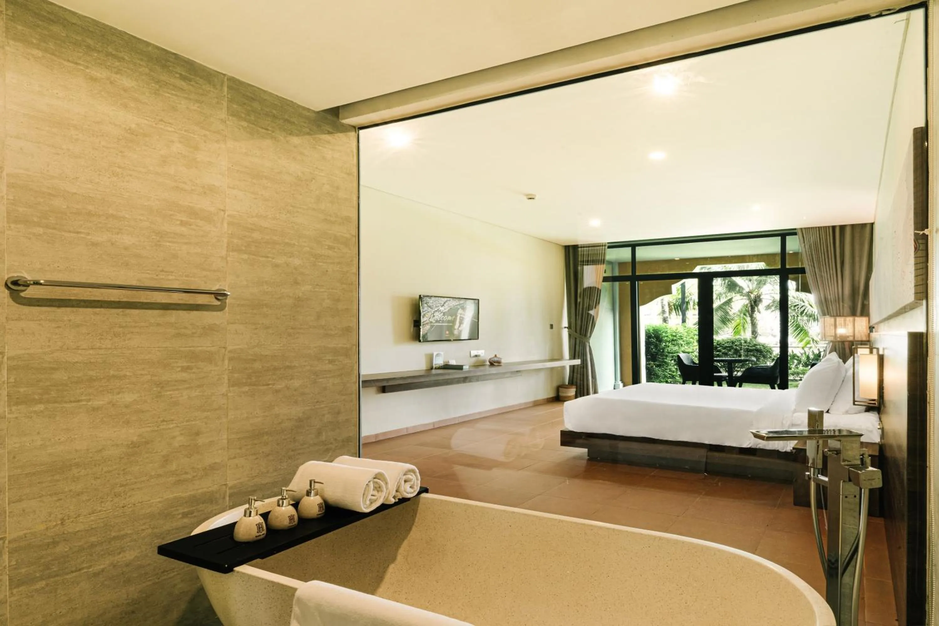 Bed in Hoi An Memories Resort & Spa