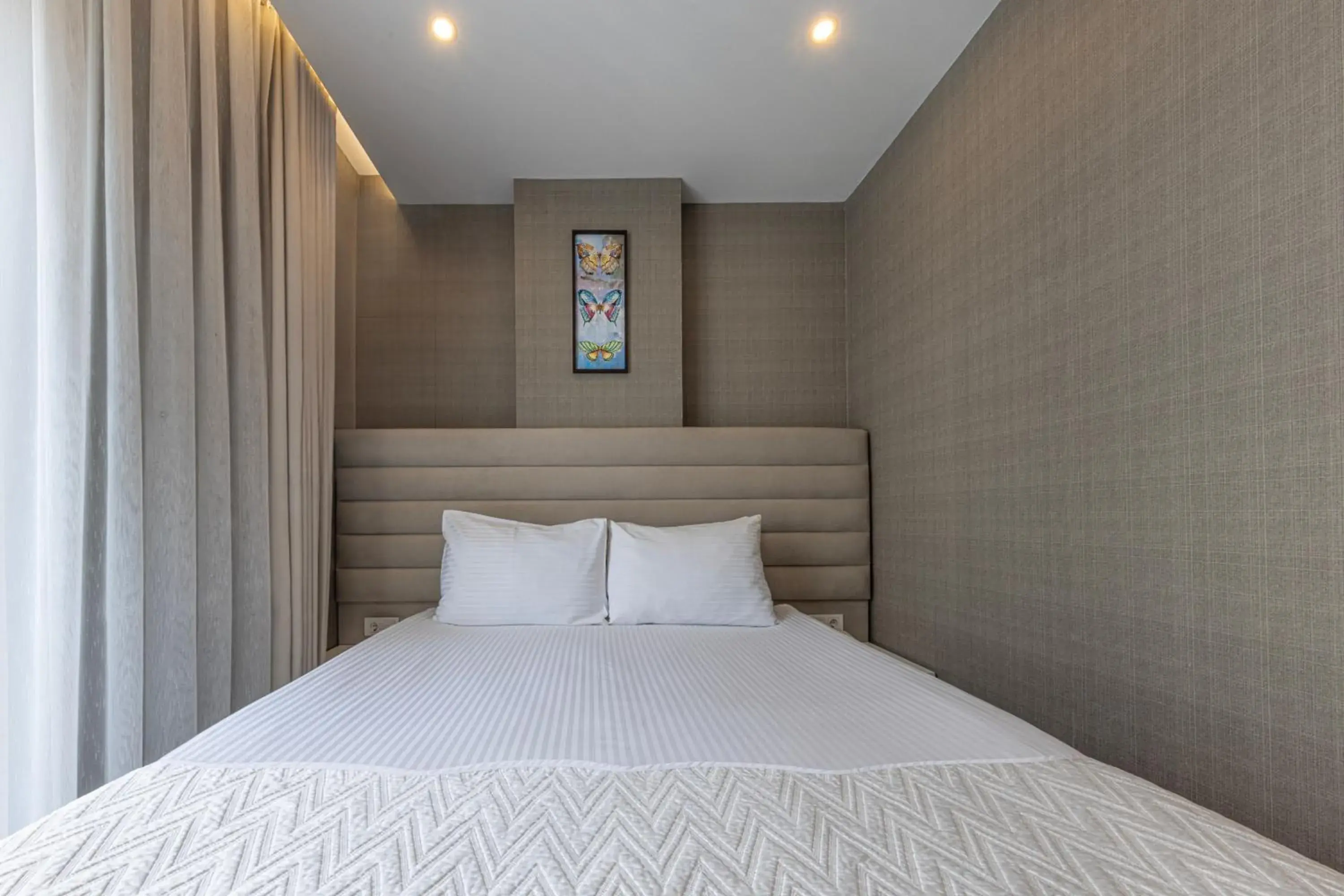 Queen Room - single occupancy in Mr BEYAZ HOTEL Queen Room - single occupancy in Mr BEYAZ HOTEL