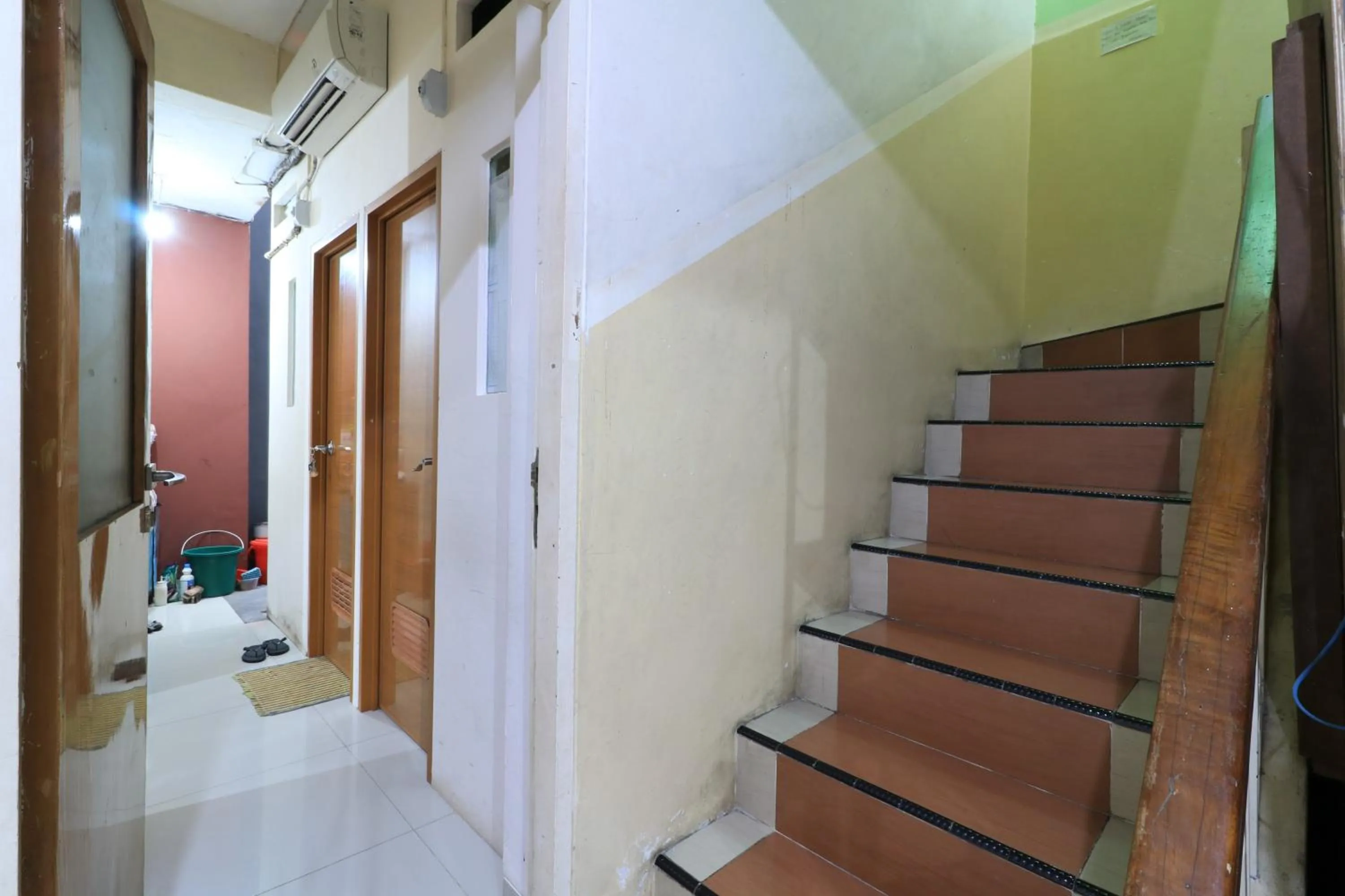 Property building in Eiffel Residence Batu Tulis 37 - Female Only