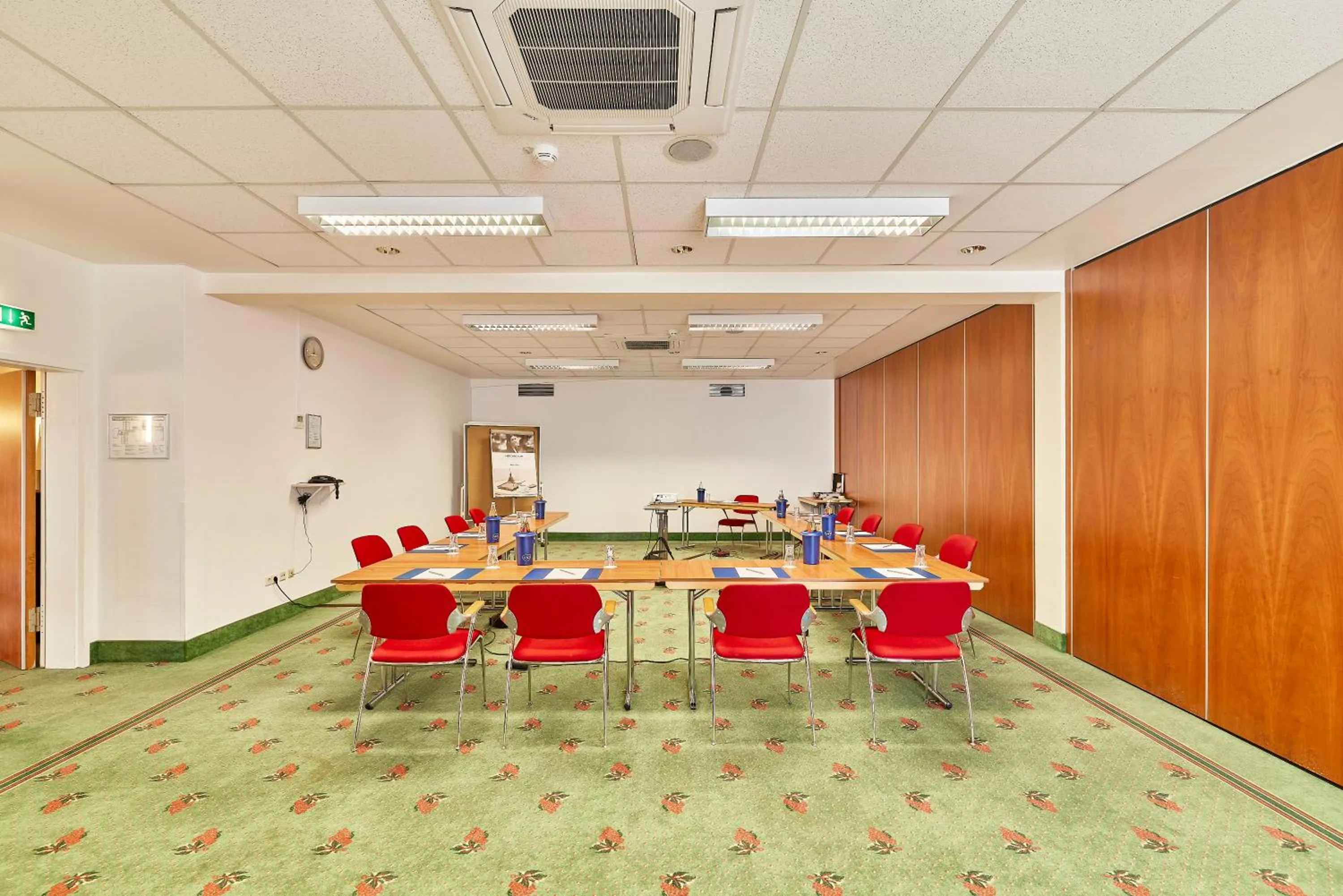 Meeting/conference room in Mercure Hotel Bad Duerkheim An Den Salinen